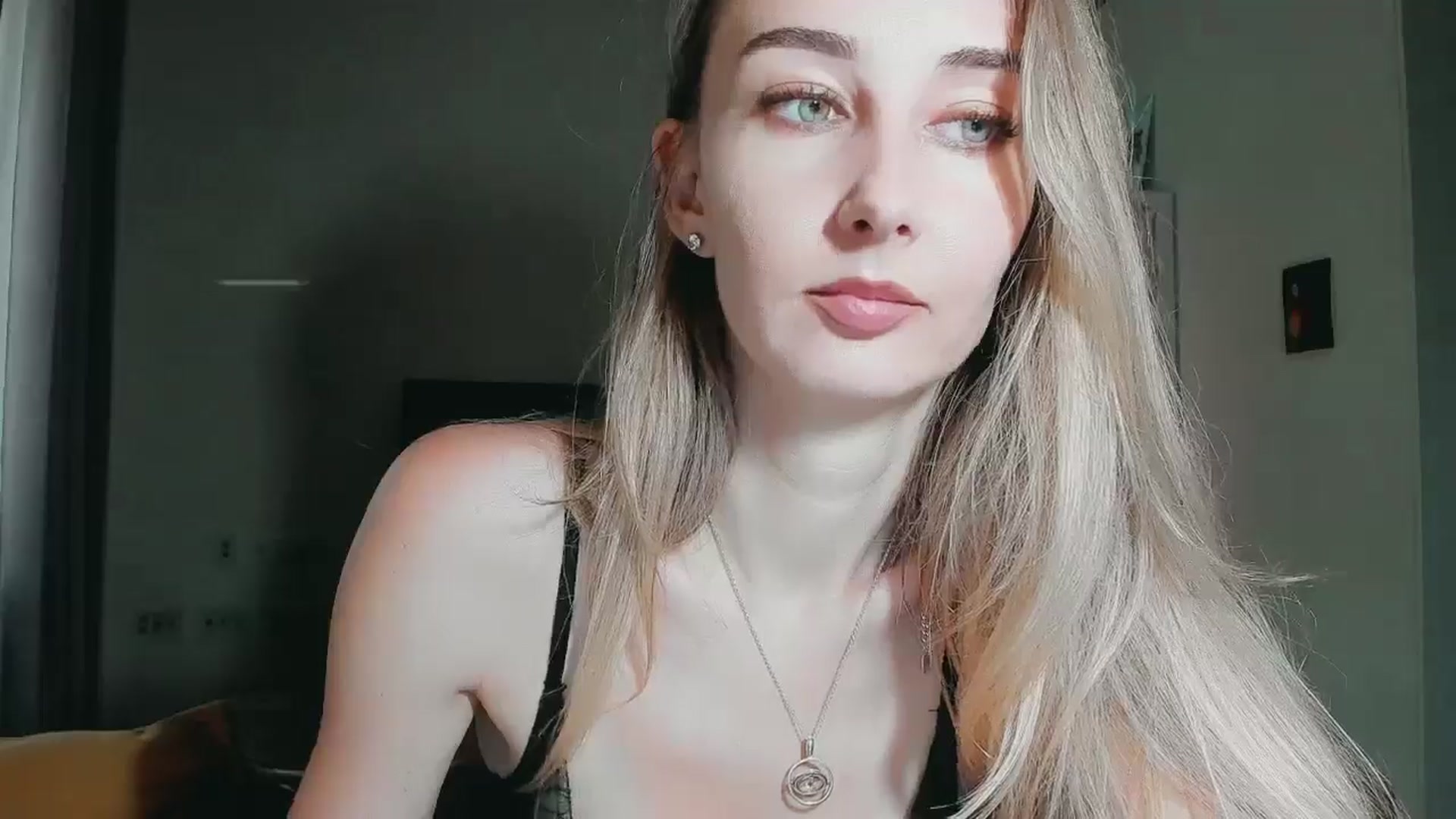 Gallery image thumbnail from User_number's myfreecams stream on, 09/11/2025, 12:15 image 2 of 20