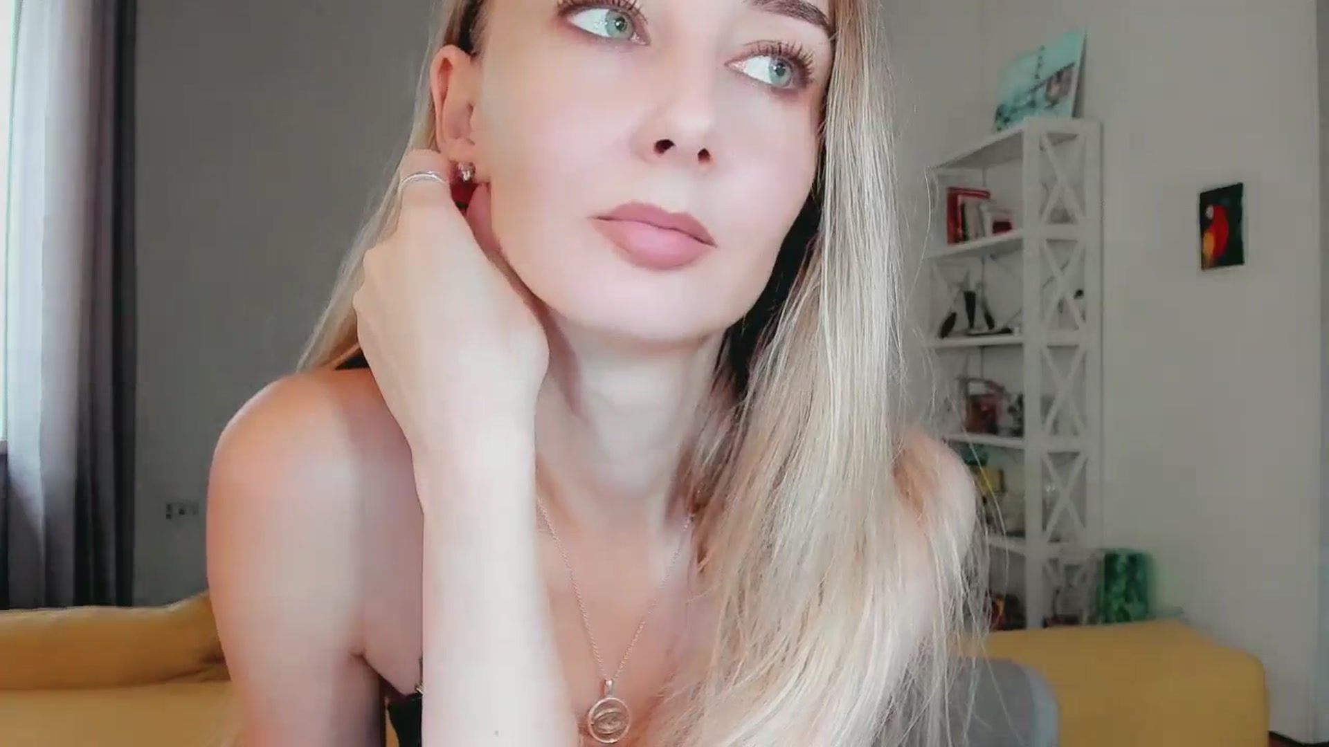Gallery image thumbnail from User_number's myfreecams stream on, 09/13/2025, 10:13 image 16 of 20