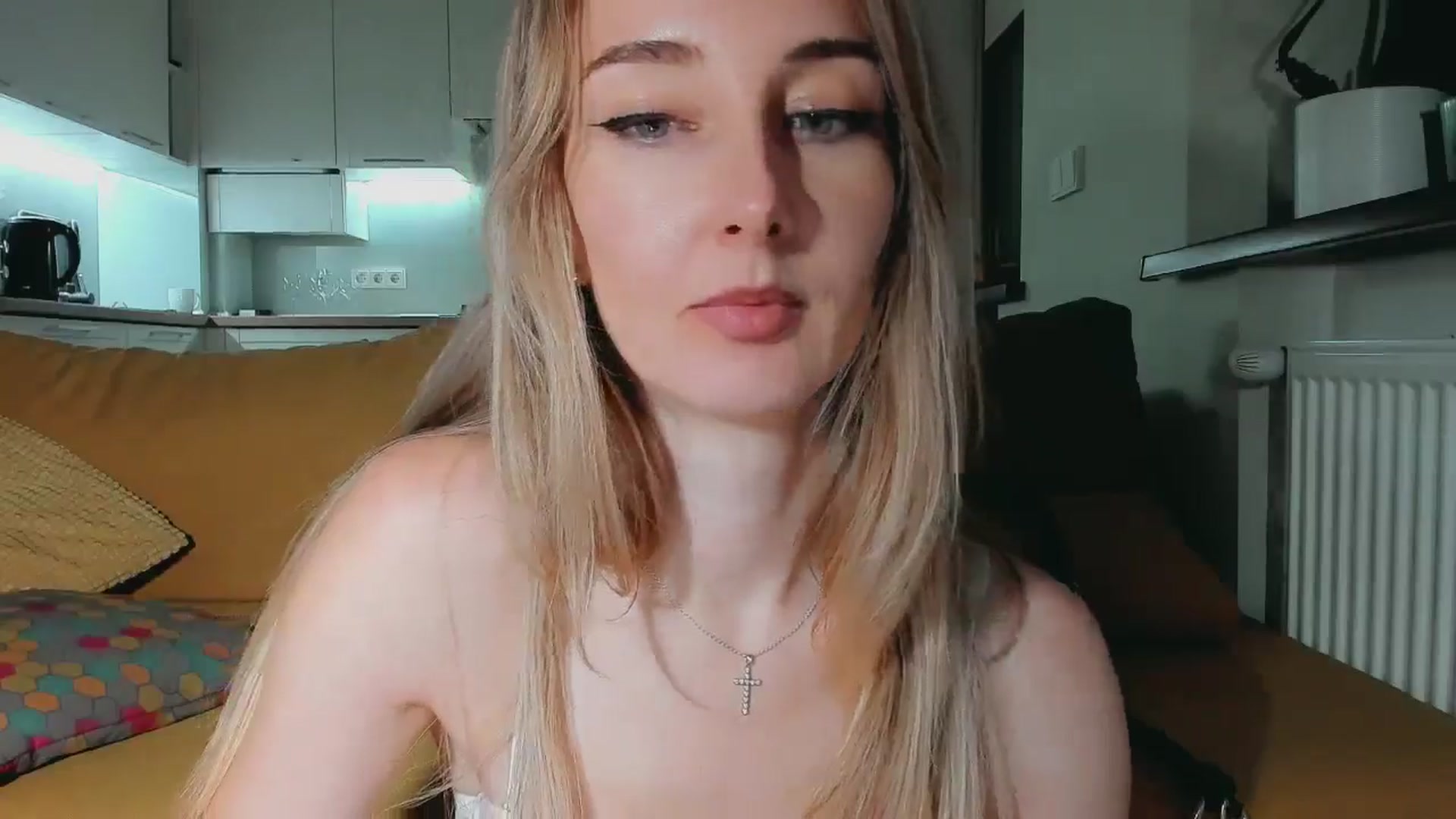 Gallery image thumbnail from User_number's myfreecams stream on, 09/30/2025, 16:23 image 15 of 20