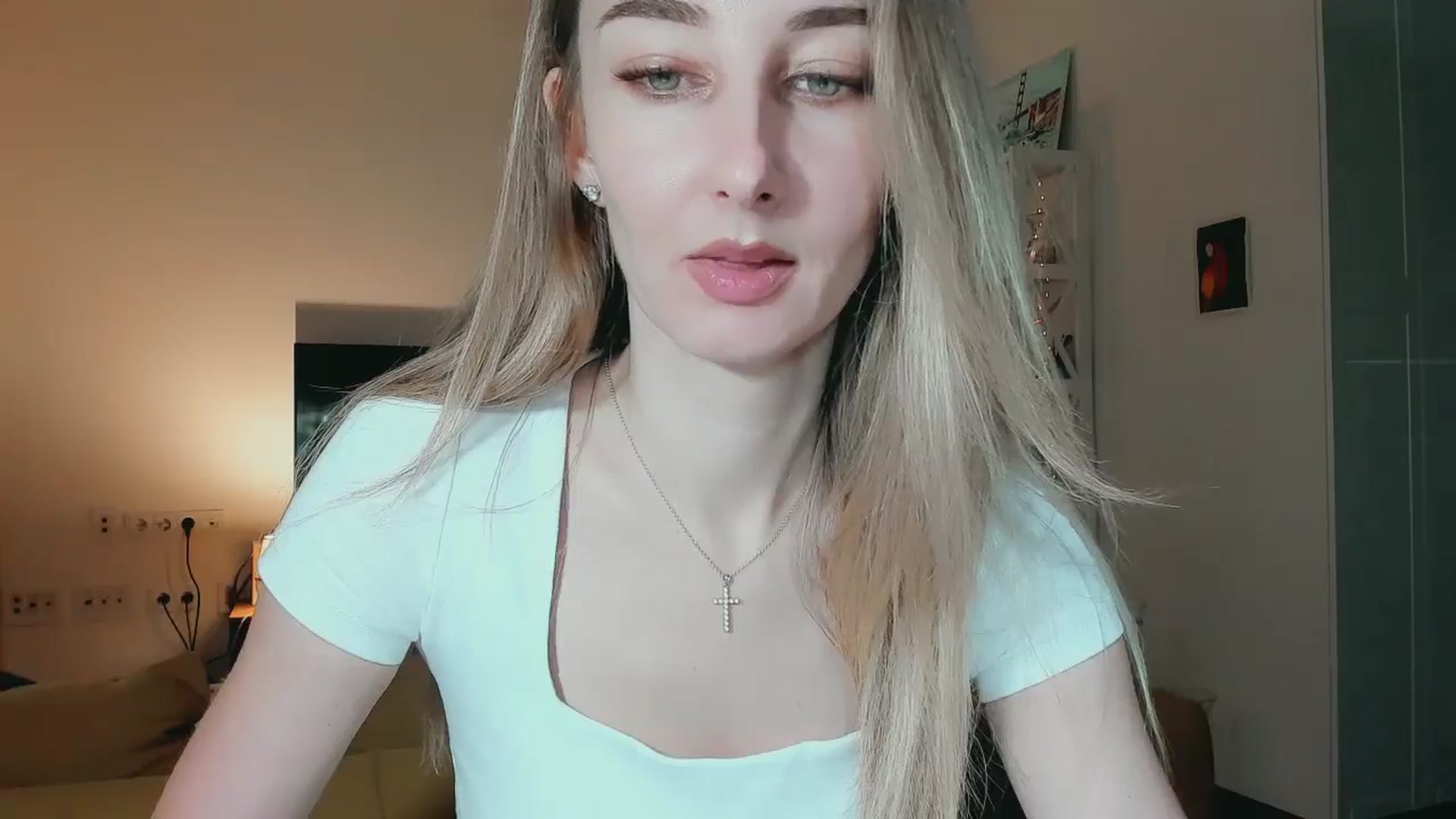 Gallery image thumbnail from User_number's myfreecams stream on, 10/02/2025, 13:00 image 4 of 20