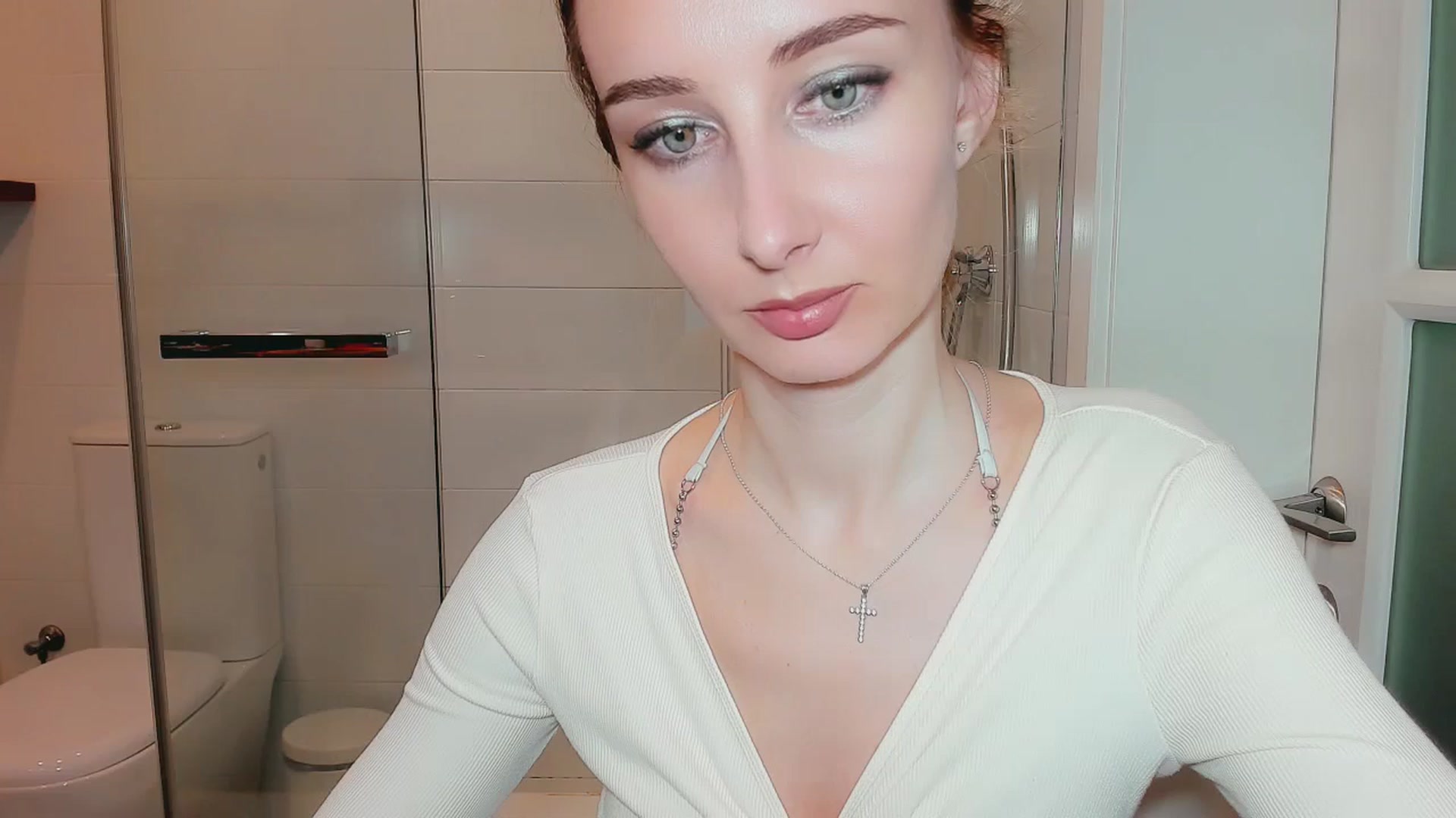 Gallery image thumbnail from User_number's myfreecams stream on, 10/24/2025, 12:17 image 4 of 20