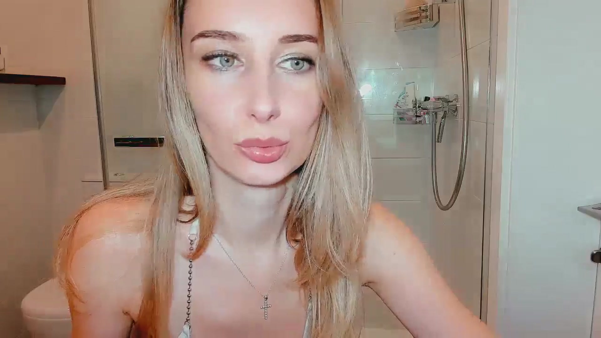 Gallery image thumbnail from User_number's myfreecams stream on, 10/24/2025, 15:30 image 14 of 20