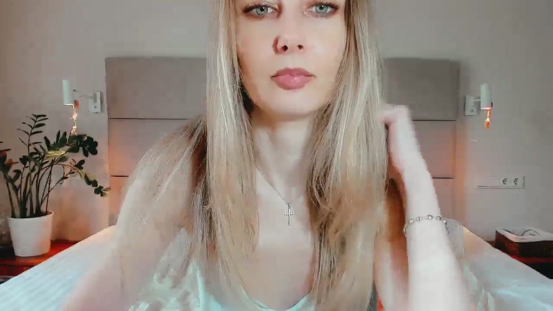 Gallery image thumbnail from User_number's myfreecams stream on, 11/11/2025, 11:07 image 3 of 20