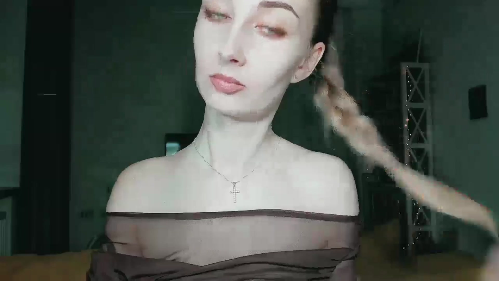 Gallery image thumbnail from User_number's myfreecams stream on, 12/17/2025, 16:01 image 14 of 20