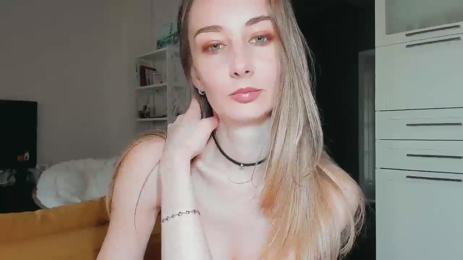 Gallery image thumbnail from User_number's myfreecams stream on, 03/31/2026, 11:21 image 9 of 20