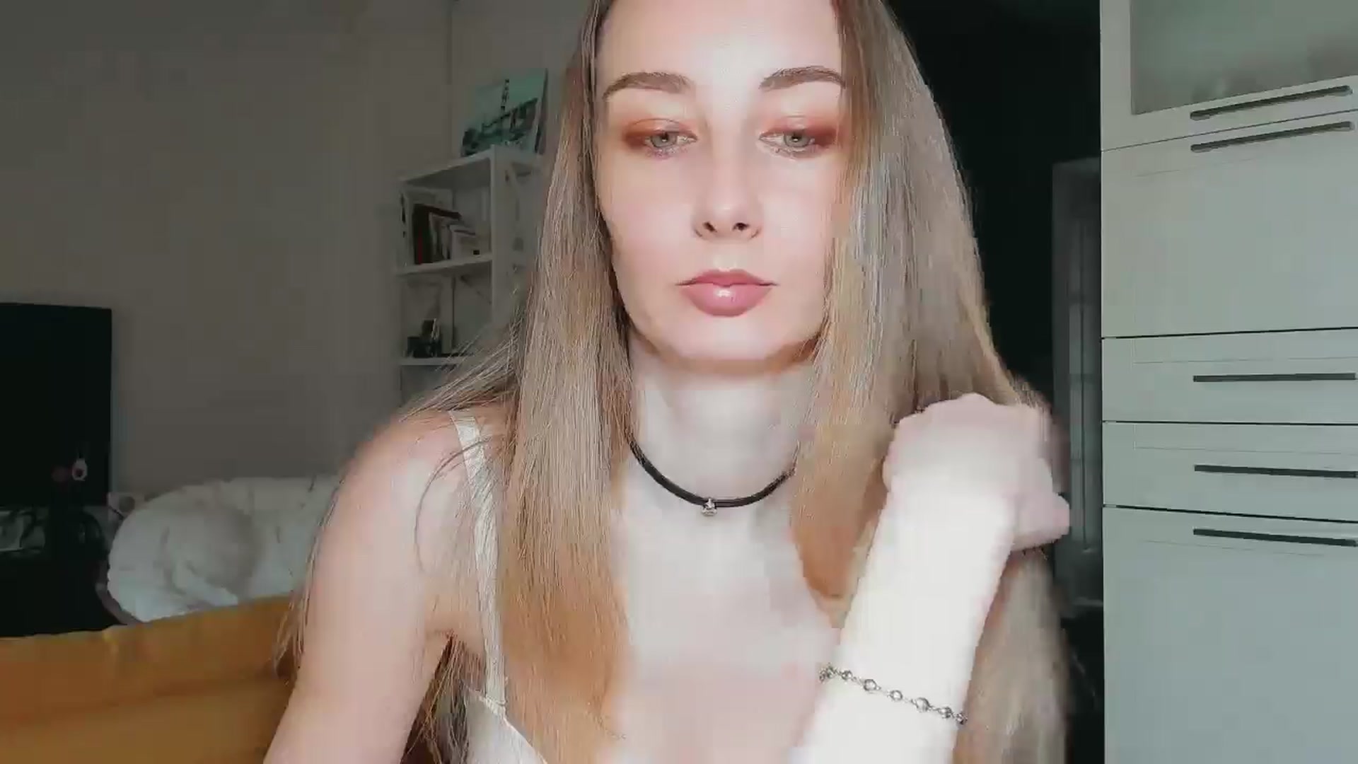 Gallery image thumbnail from User_number's myfreecams stream on, 03/31/2026, 11:21 image 19 of 20