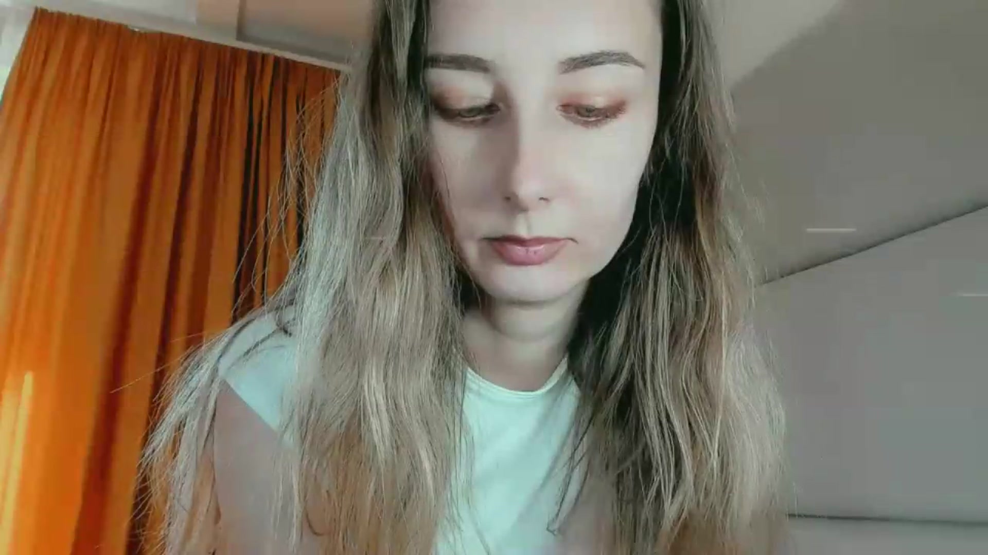 Gallery image thumbnail from User_number's myfreecams stream on, 05/30/2026, 12:31 image 11 of 20