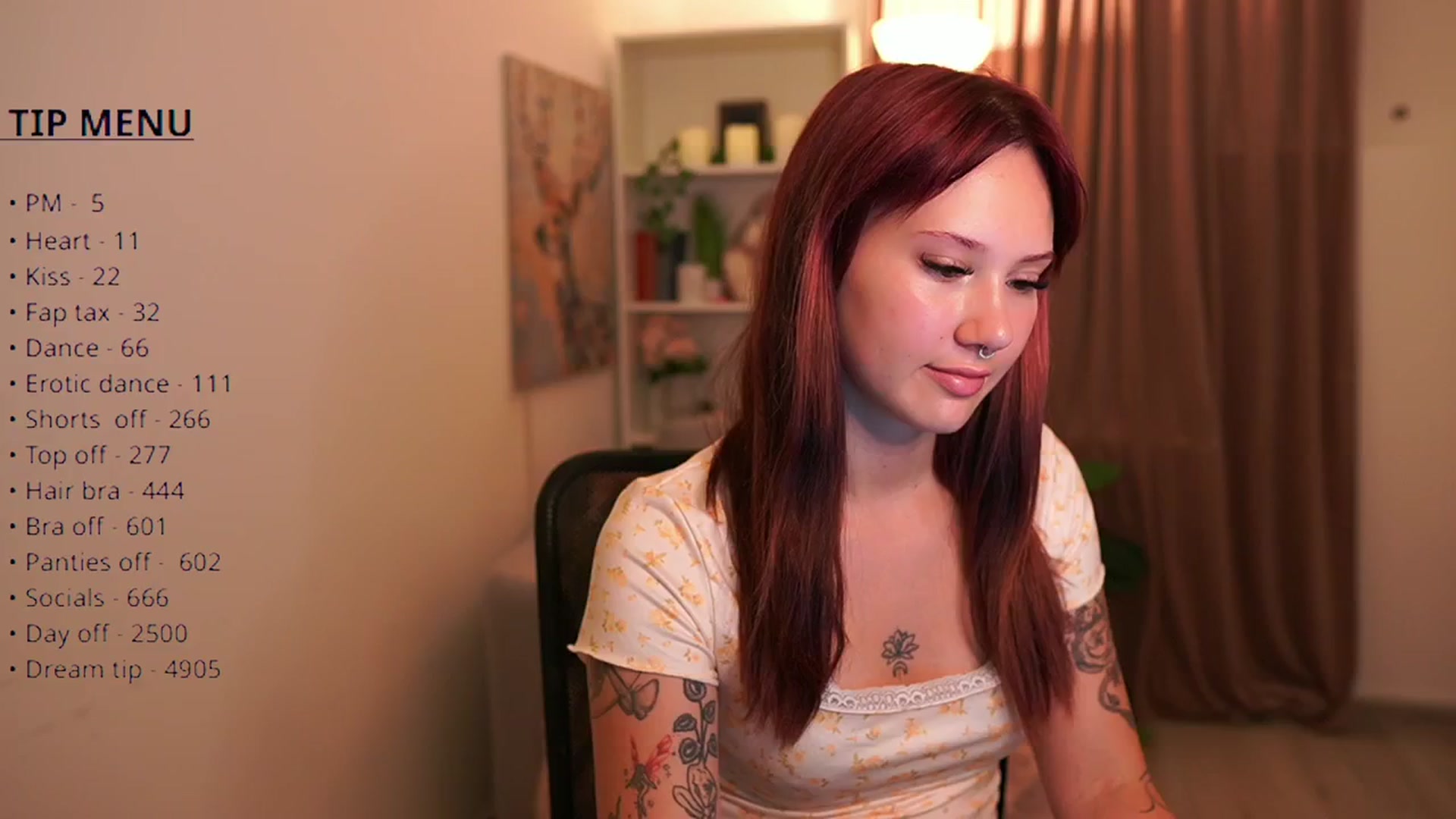 Gallery image thumbnail from Uwu_nika18's myfreecams stream on, 07/03/2025, 13:01 image 9 of 20