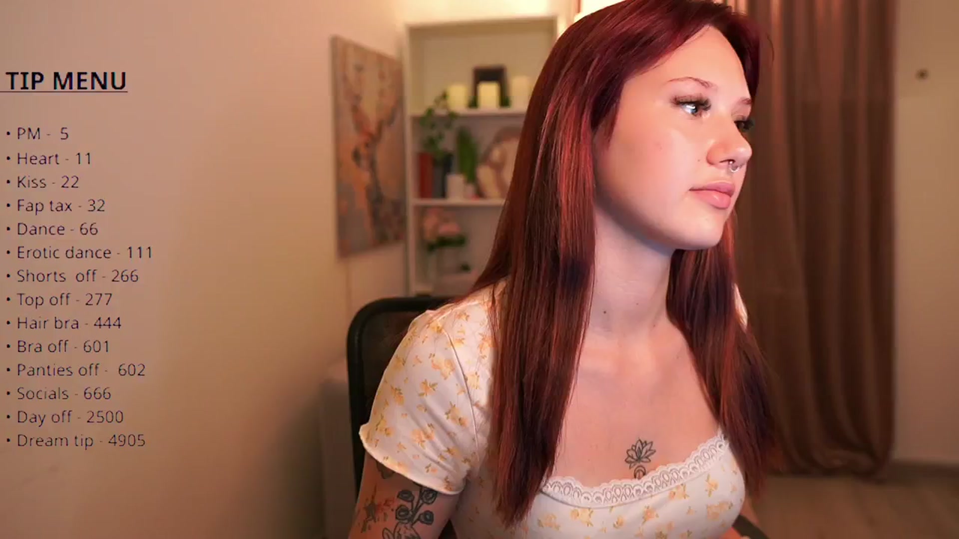 Gallery image thumbnail from Uwu_nika18's myfreecams stream on, 07/03/2025, 13:01 image 15 of 20