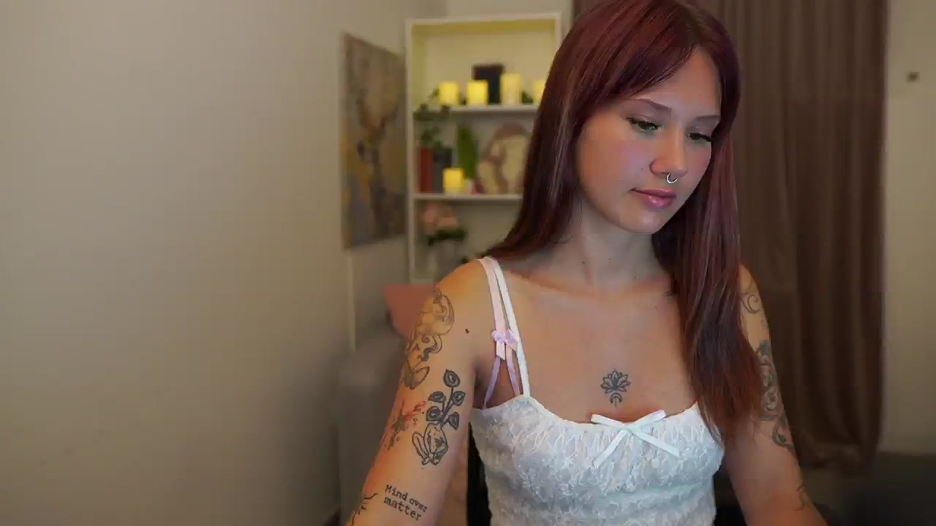 Gallery image thumbnail from Uwu_nika18's myfreecams stream on, 07/22/2025, 13:04 image 15 of 20