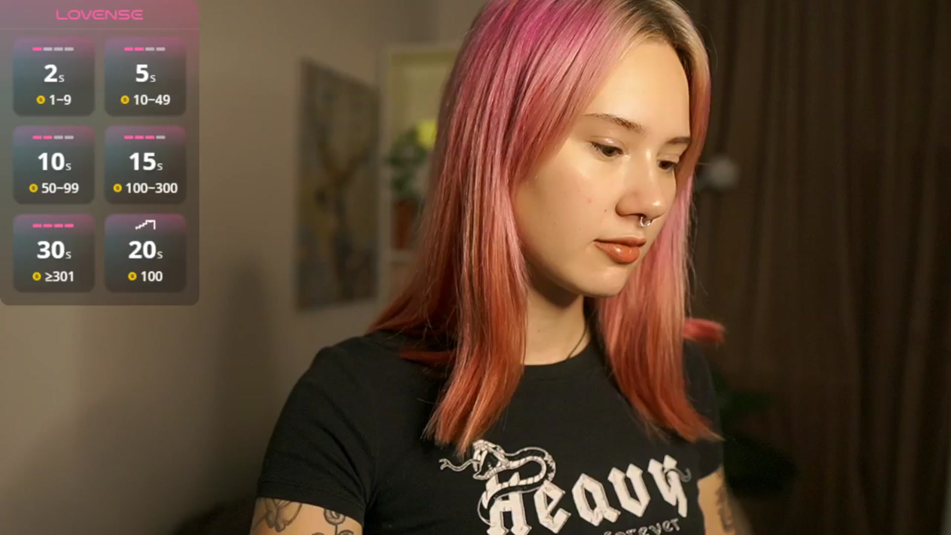 Gallery image thumbnail from Uwu_nika18's myfreecams stream on, 10/29/2025, 10:41 image 5 of 20