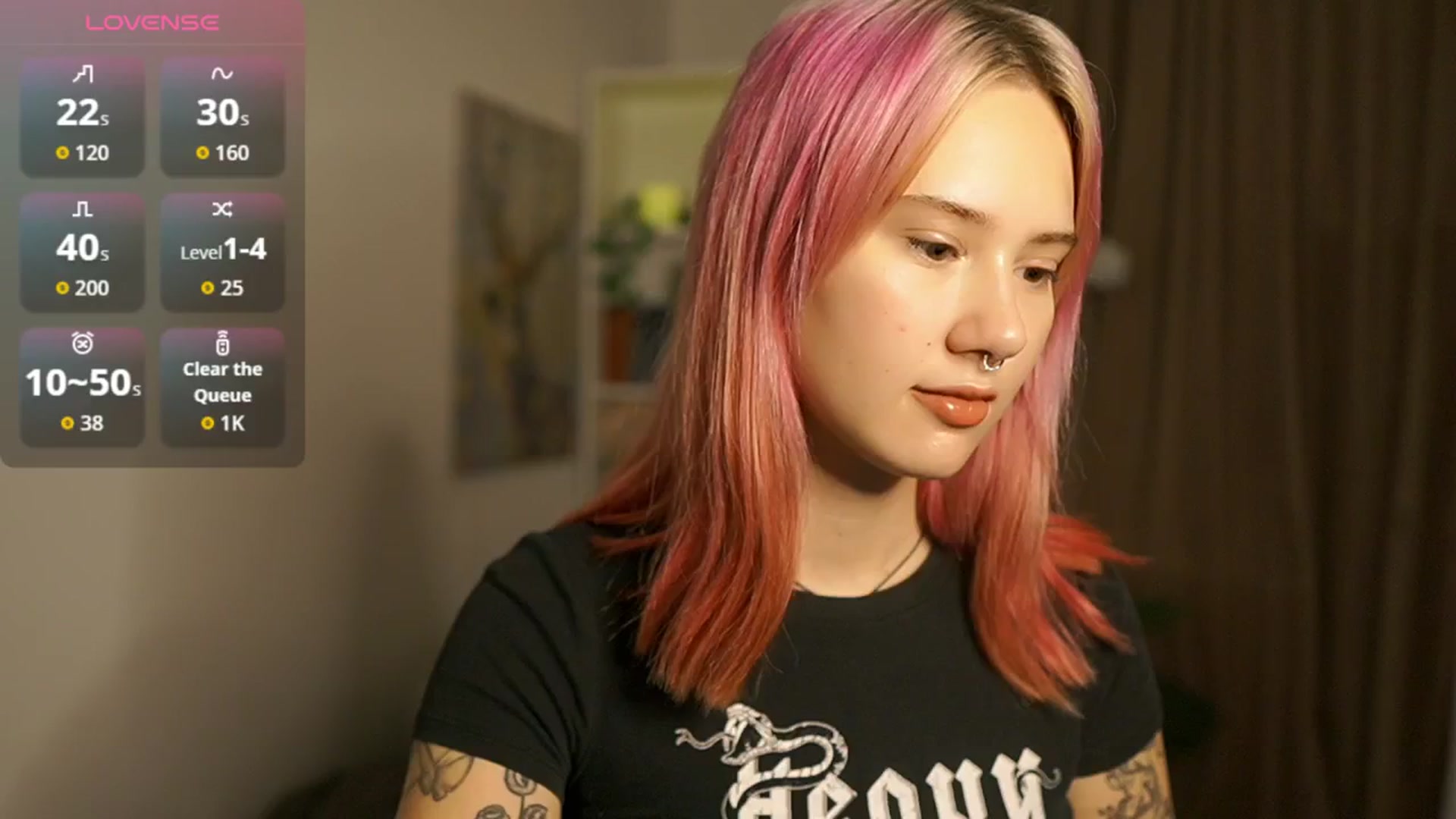 Gallery image thumbnail from Uwu_nika18's myfreecams stream on, 10/29/2025, 10:41 image 14 of 20
