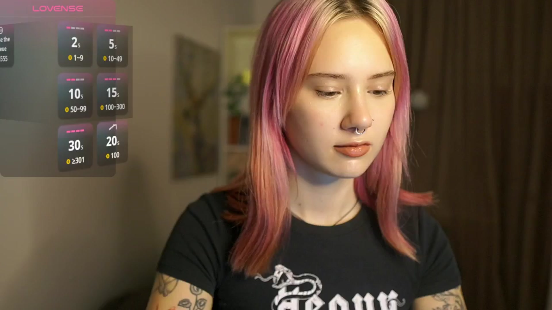 Gallery image thumbnail from Uwu_nika18's myfreecams stream on, 10/29/2025, 10:41 image 11 of 20
