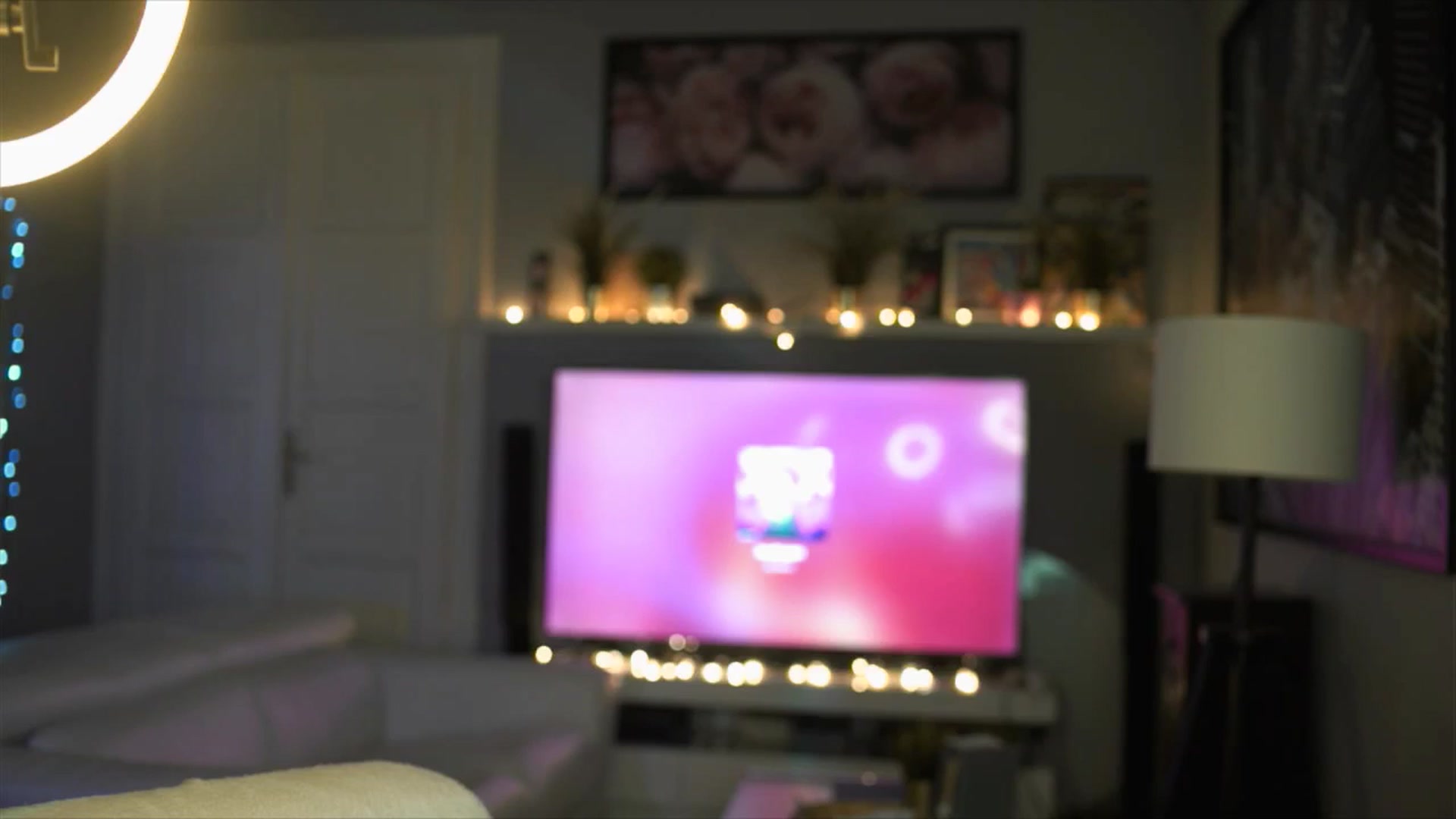 Gallery image thumbnail from Uwu_nika18's myfreecams stream on, 12/31/2025, 22:12 image 11 of 20