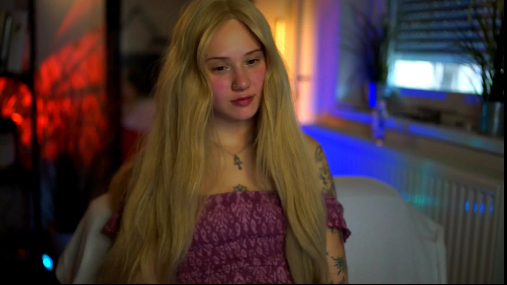 Gallery image thumbnail from Uwu_nika18's myfreecams stream on, 04/01/2026, 09:03 image 7 of 20