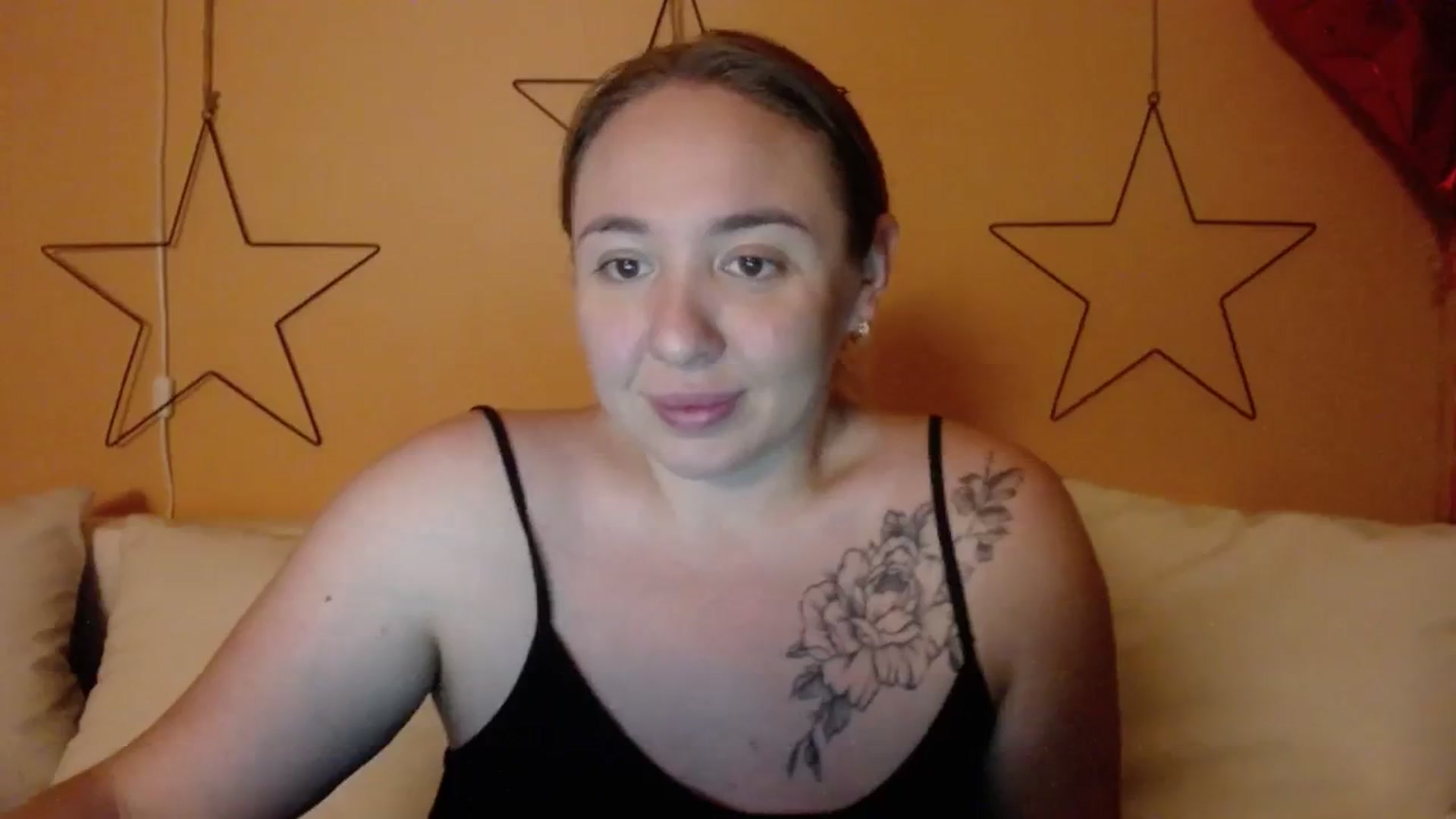 Gallery image thumbnail from VCutiexx's myfreecams stream on, 02/27/2024, 17:18 image 4 of 20