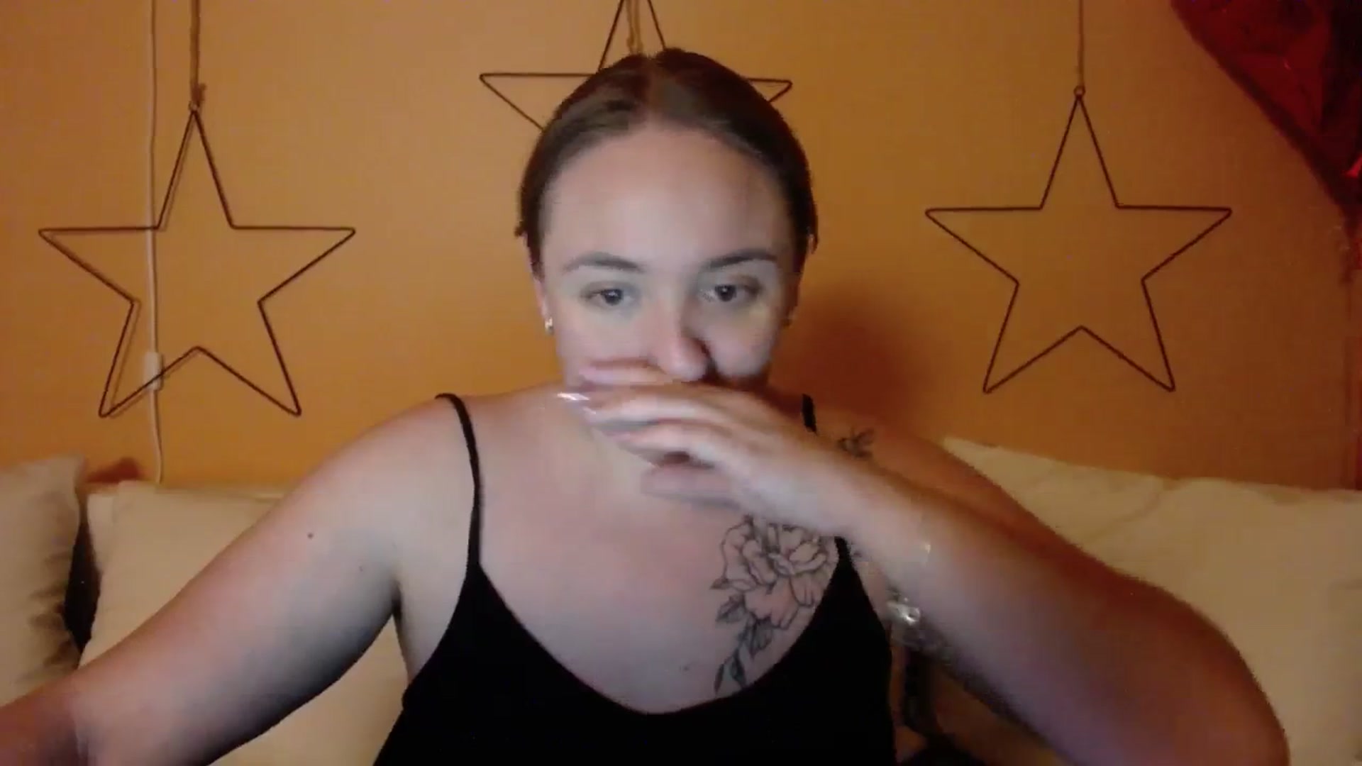 Gallery image thumbnail from VCutiexx's myfreecams stream on, 02/27/2024, 17:18 image 3 of 20