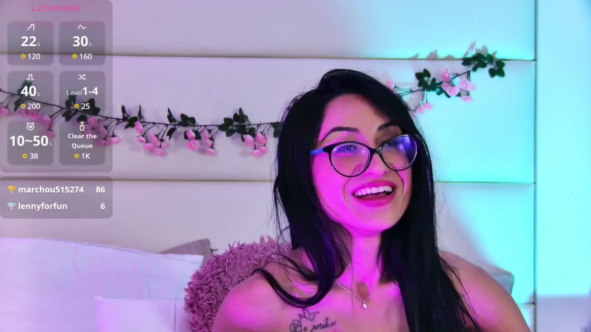 Gallery image thumbnail from VIKKEZE's myfreecams stream on, 05/20/2025, 21:50 image 7 of 20