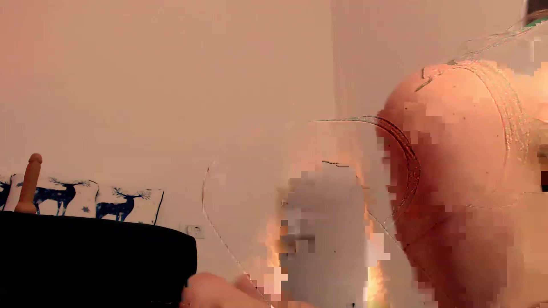 Gallery image thumbnail from VIKTORIAMYLUV's myfreecams stream on, 11/17/2022, 10:01 image 5 of 20
