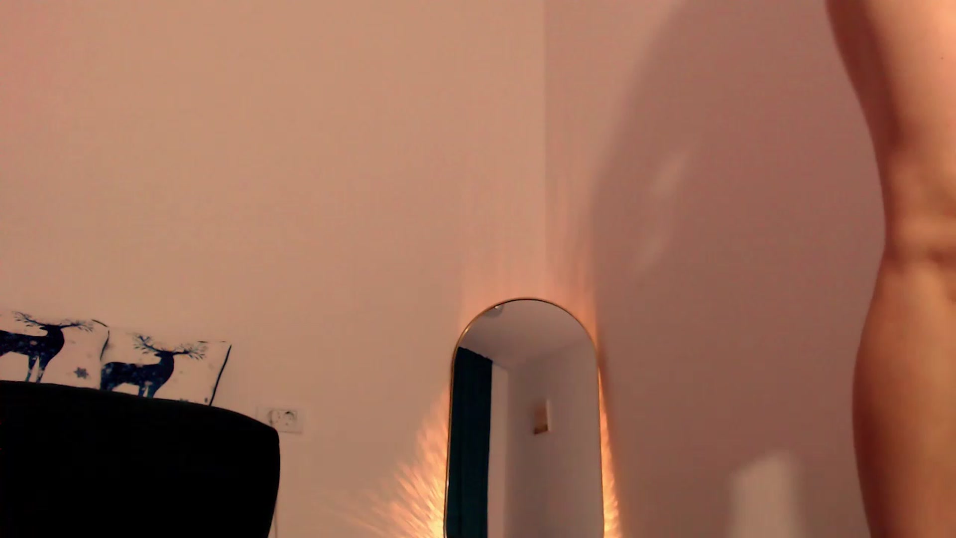 Gallery image thumbnail from VIKTORIAMYLUV's myfreecams stream on, 11/21/2022, 03:51 image 9 of 20