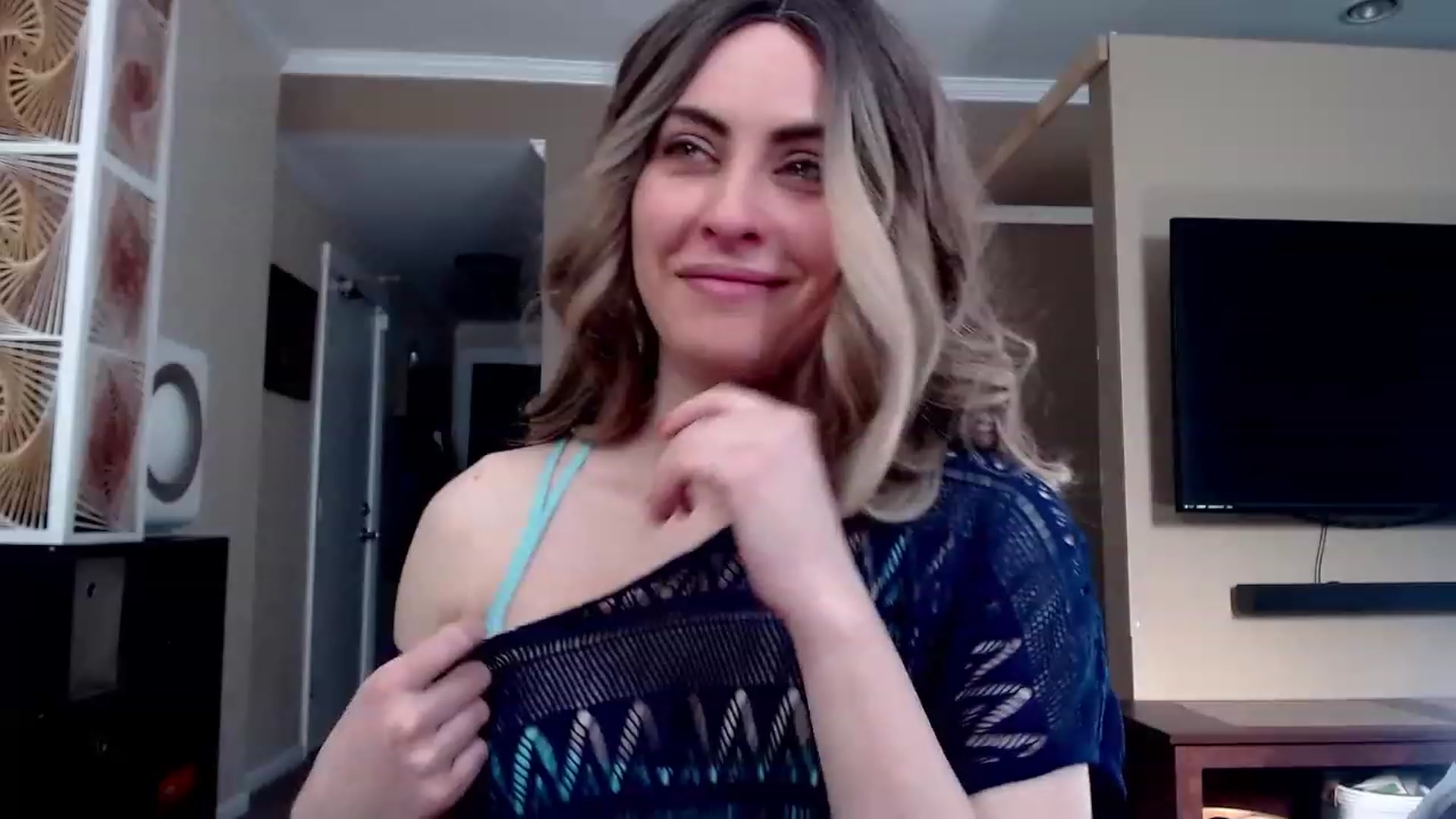 Gallery image thumbnail from VIX_SPY's myfreecams stream on, 02/06/2023, 18:36 image 8 of 20
