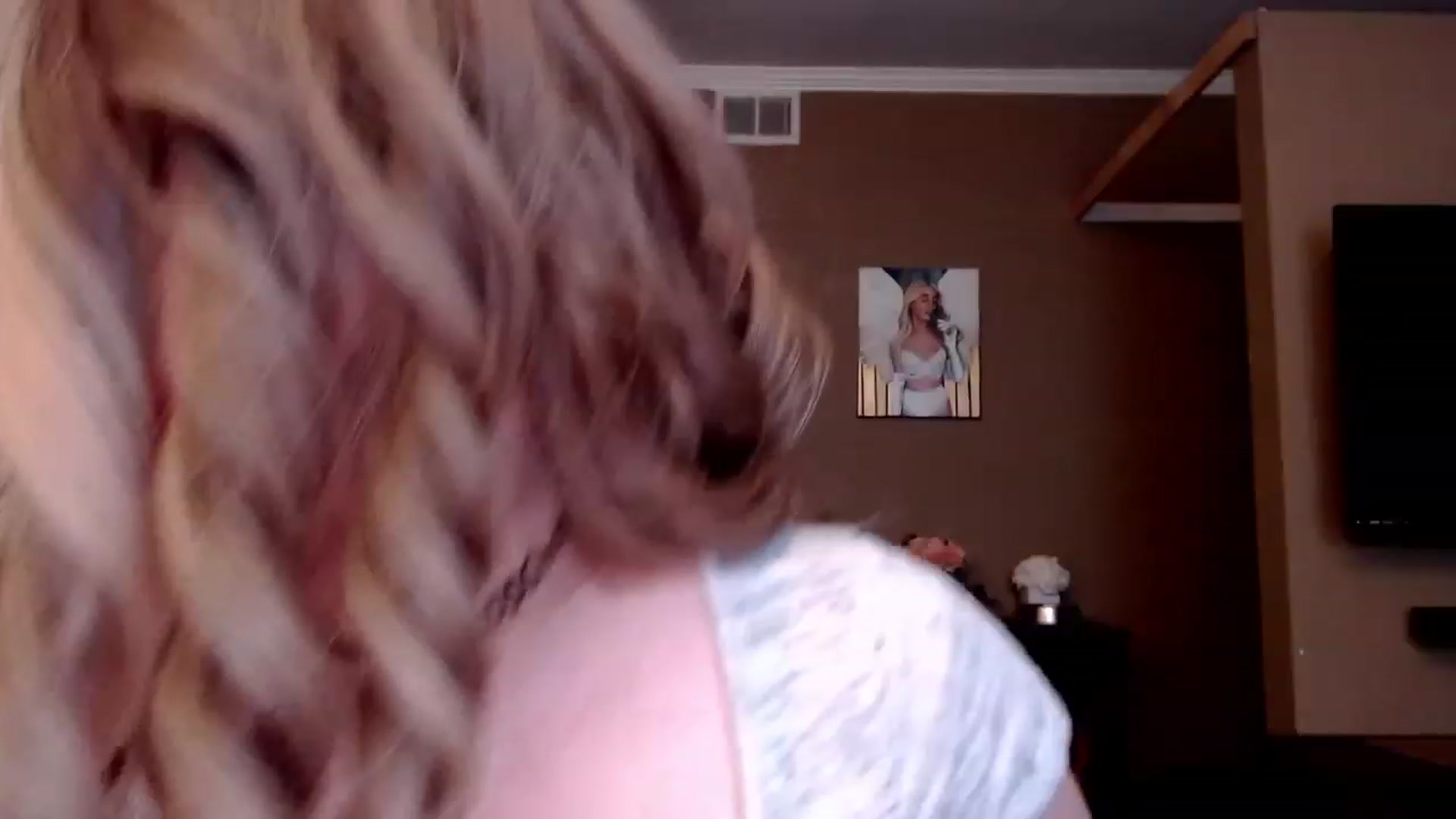 Gallery image thumbnail from VIX_SPY's myfreecams stream on, 02/07/2023, 21:30 image 11 of 20