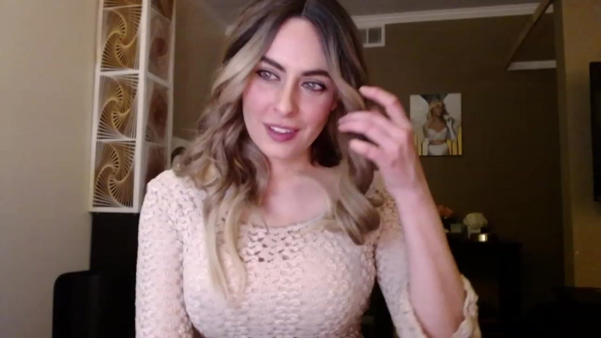 Gallery image thumbnail from VIX_SPY's myfreecams stream on, 03/09/2023, 04:01 image 8 of 20
