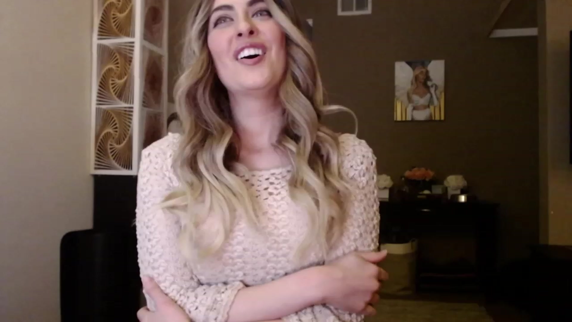 Gallery image thumbnail from VIX_SPY's myfreecams stream on, 03/09/2023, 04:01 image 1 of 20