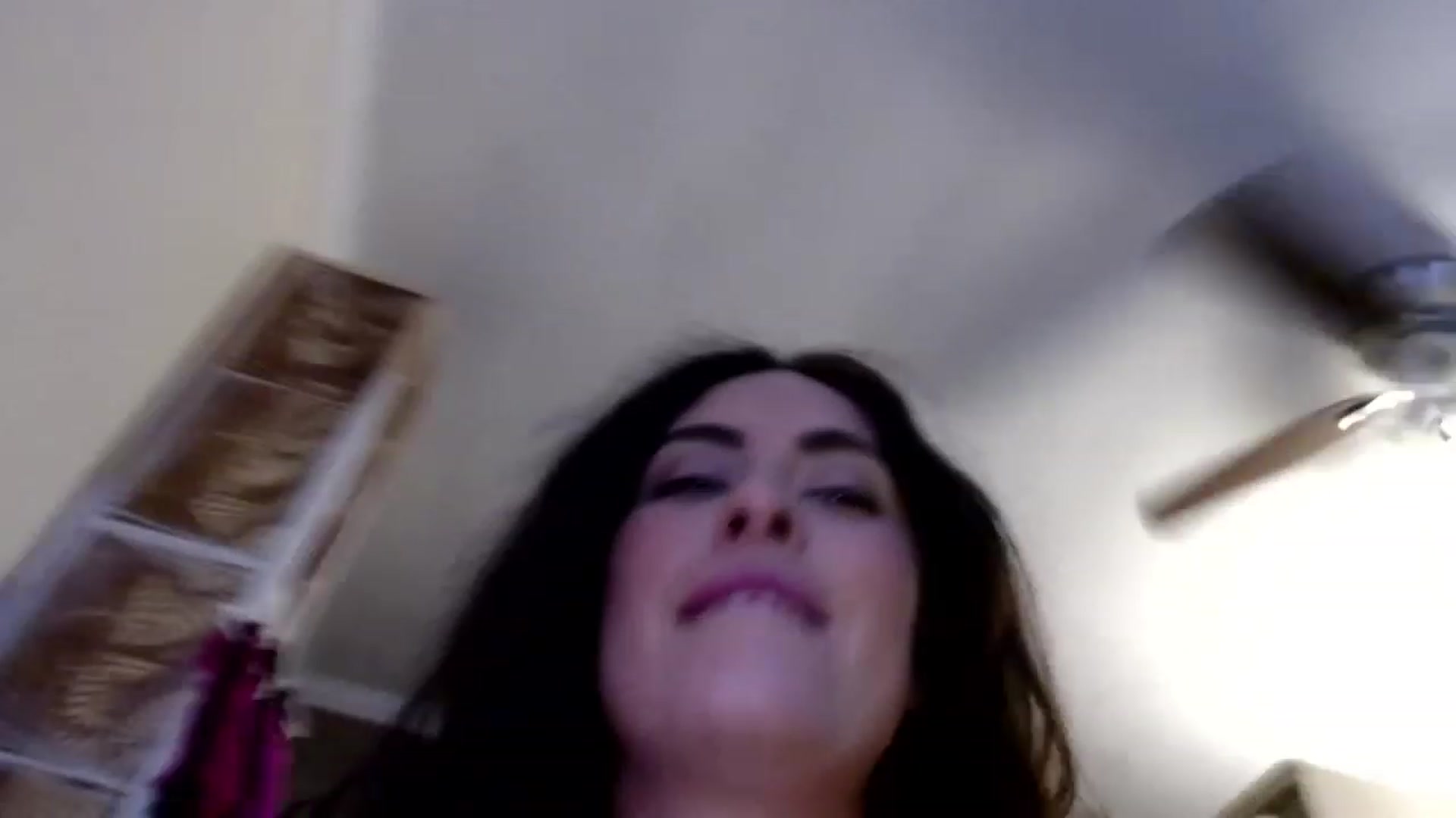Gallery image thumbnail from VIX_SPY's myfreecams stream on, 04/12/2023, 22:43 image 19 of 20
