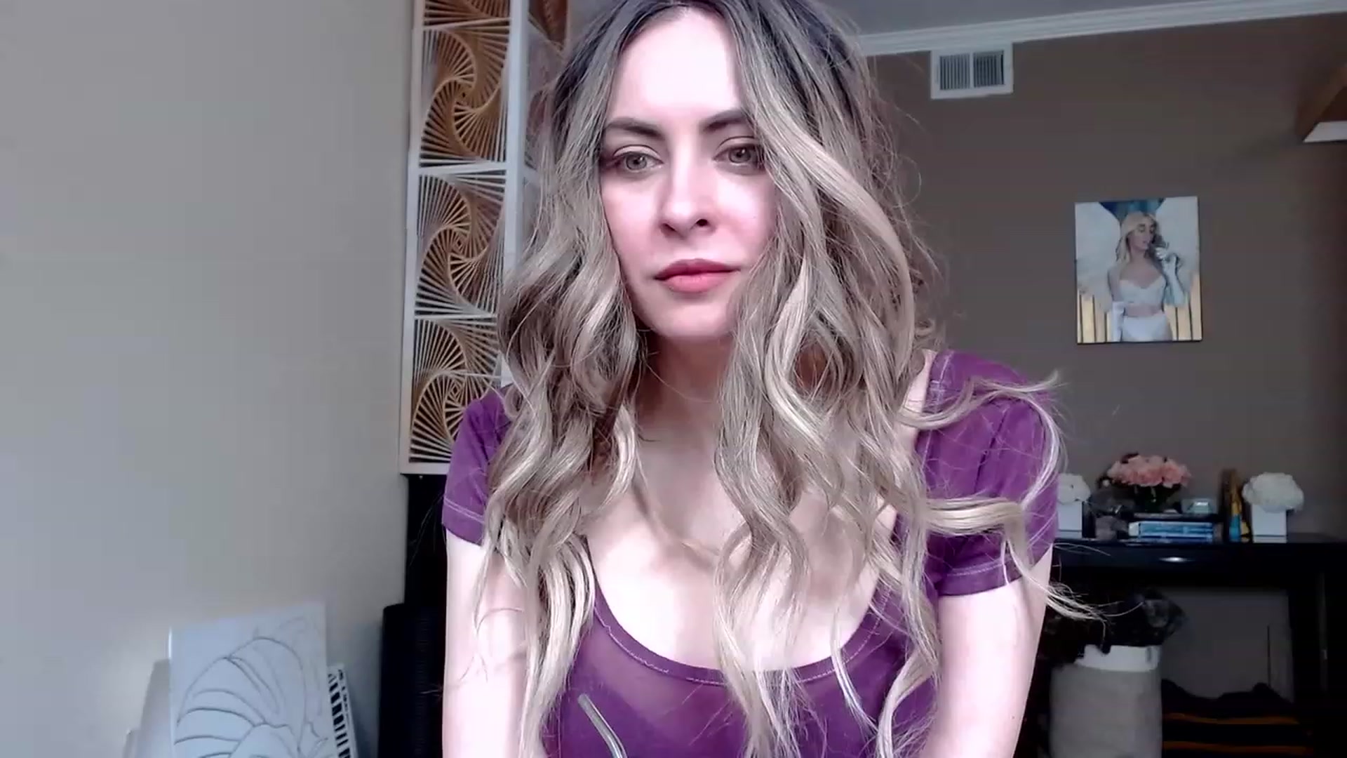 Gallery image thumbnail from VIX_SPY's myfreecams stream on, 04/20/2023, 18:50 image 7 of 20