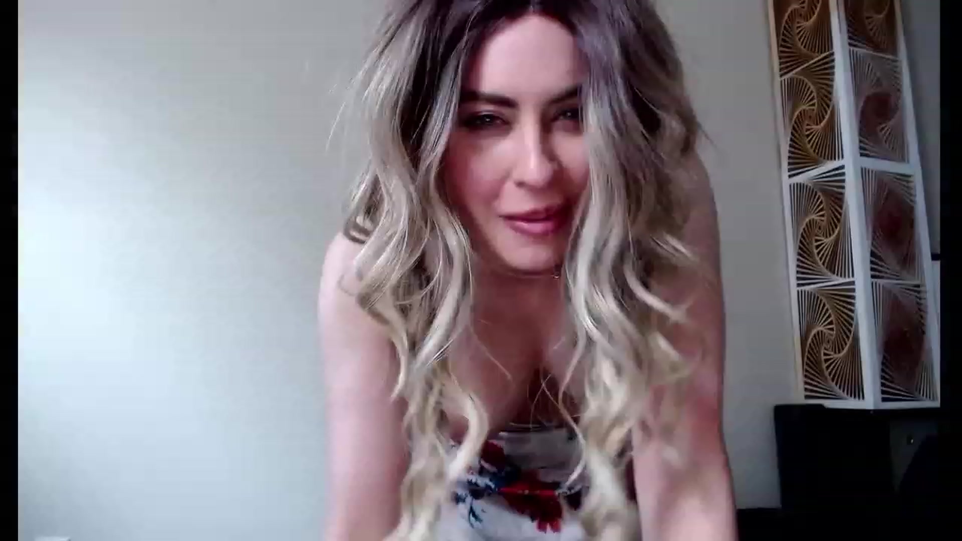 Gallery image thumbnail from VIX_SPY's myfreecams stream on, 06/28/2023, 19:27 image 7 of 20