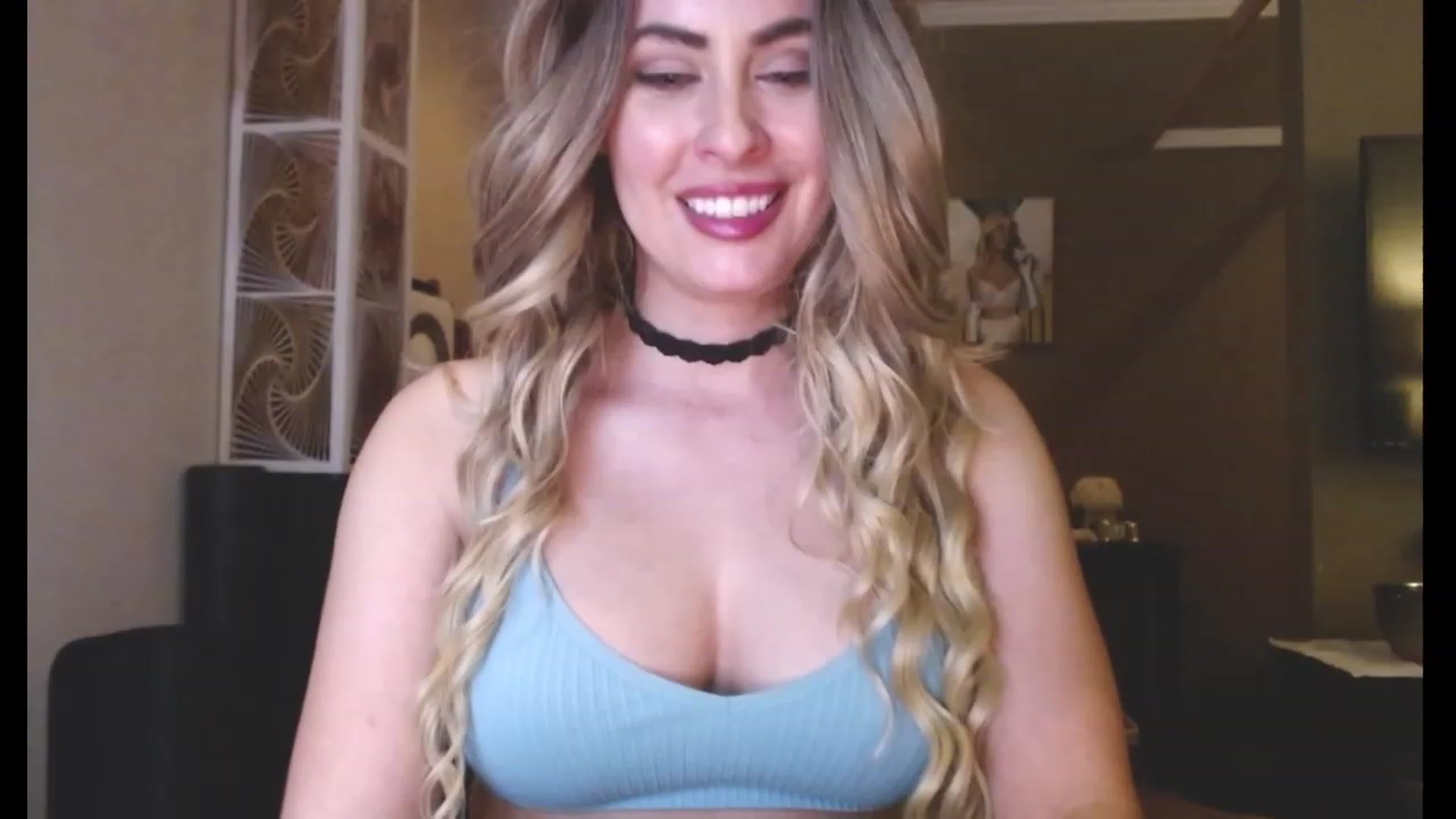 Gallery image thumbnail from VIX_SPY's myfreecams stream on, 07/16/2023, 04:50 image 7 of 20