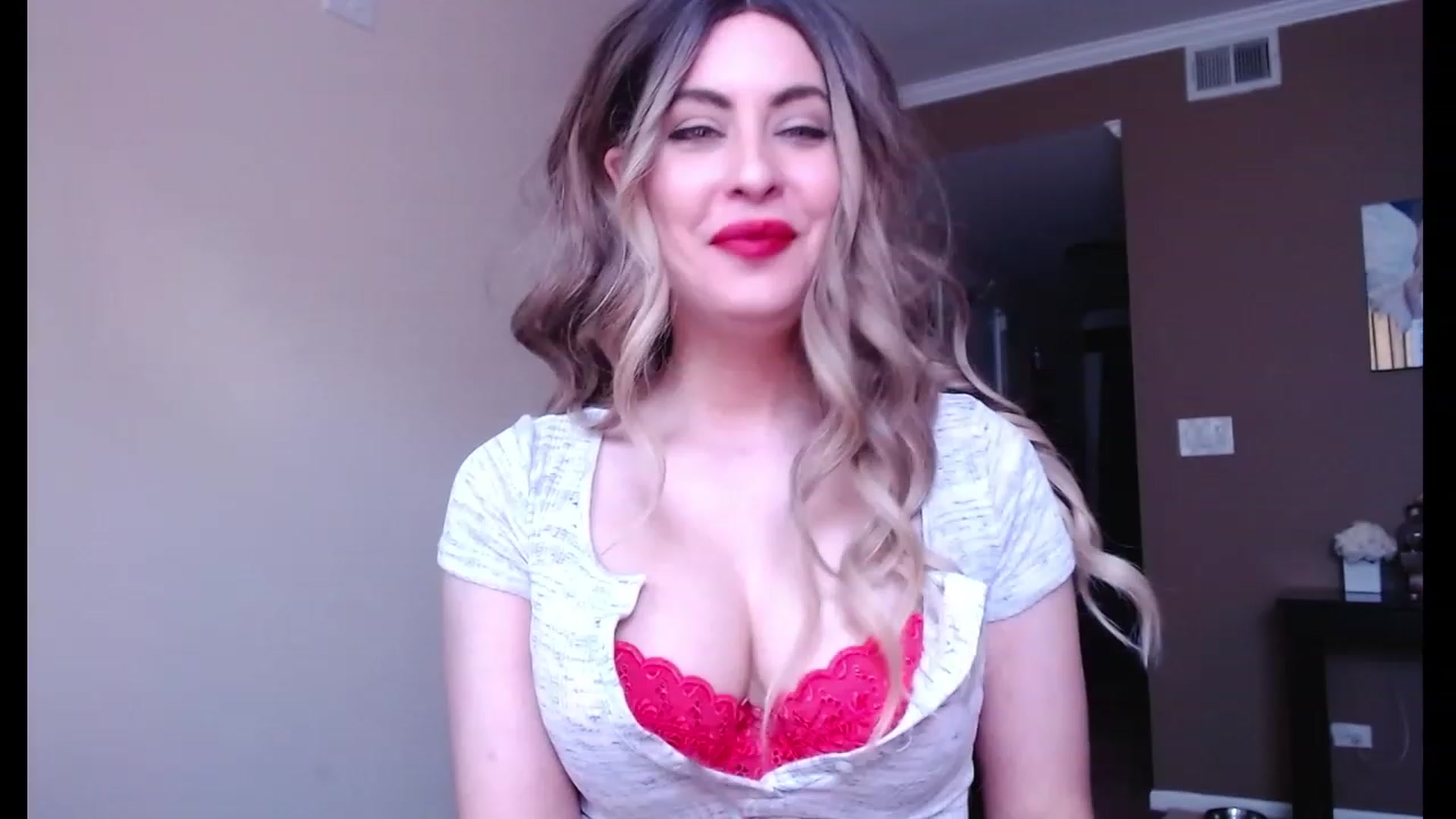 Gallery image thumbnail from VIX_SPY's myfreecams stream on, 09/18/2023, 23:10 image 2 of 20