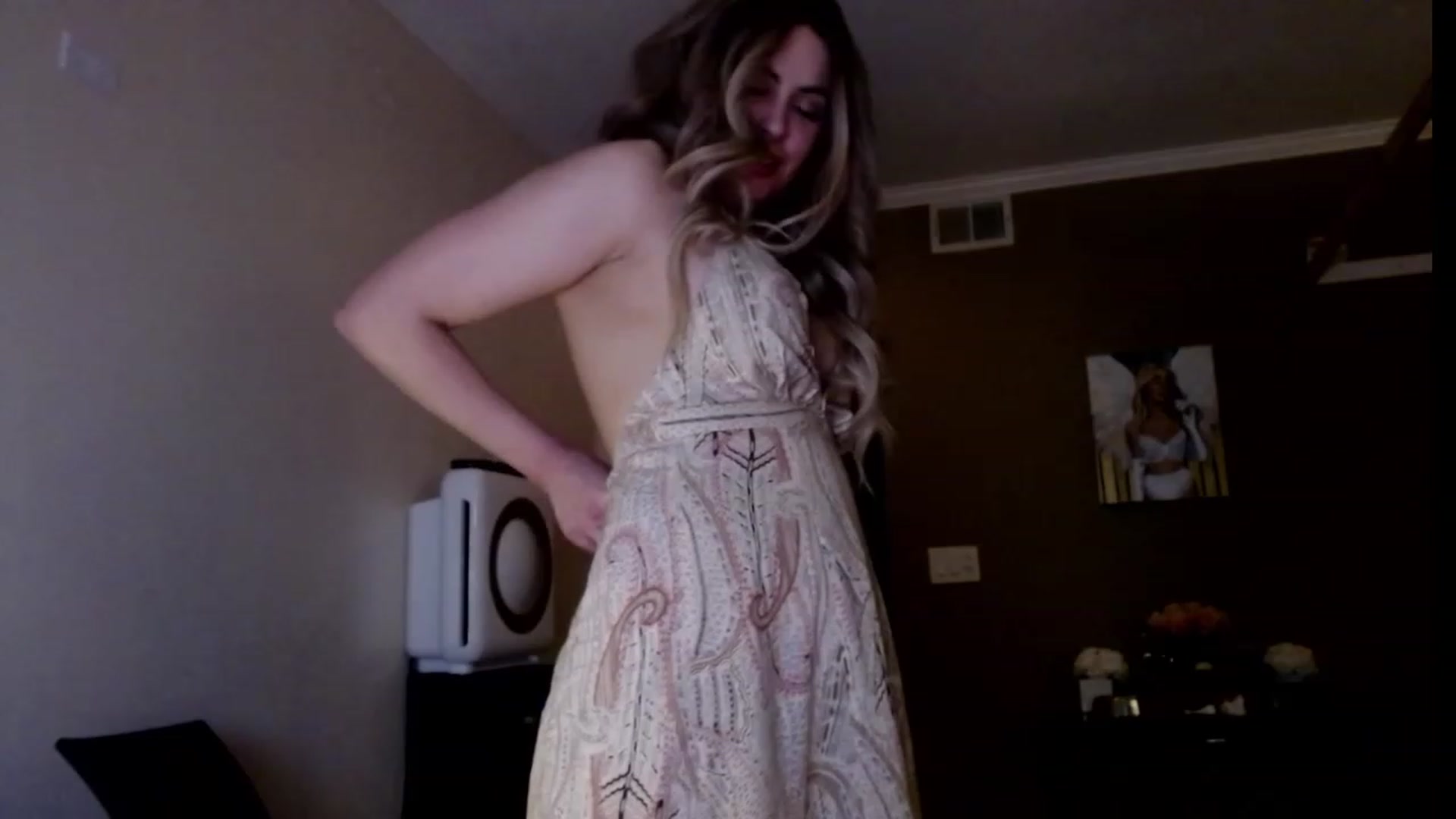 Gallery image thumbnail from VIX_SPY's myfreecams stream on, 09/29/2023, 04:54 image 5 of 20