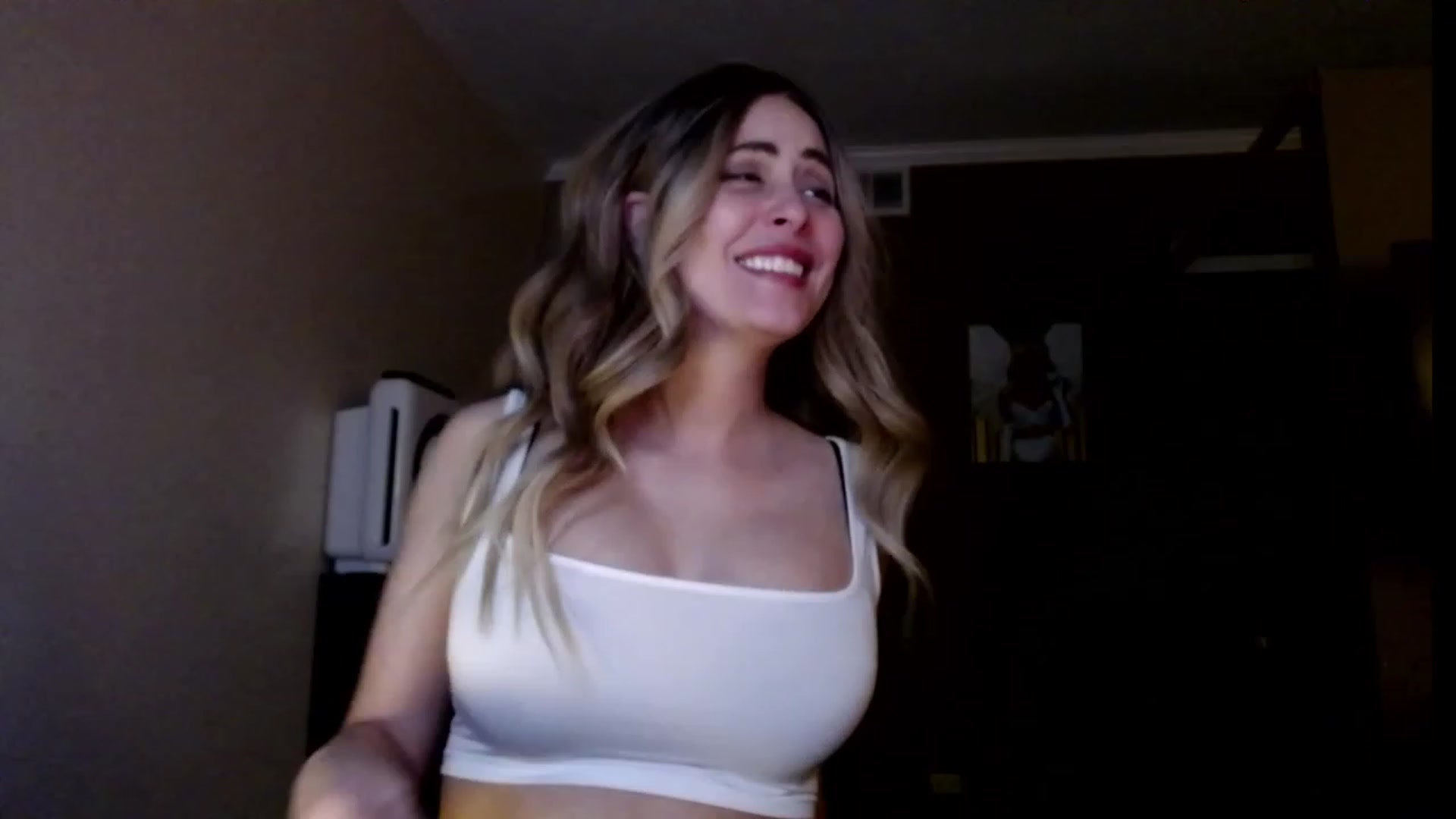 Gallery image thumbnail from VIX_SPY's myfreecams stream on, 11/03/2023, 05:31 image 3 of 20