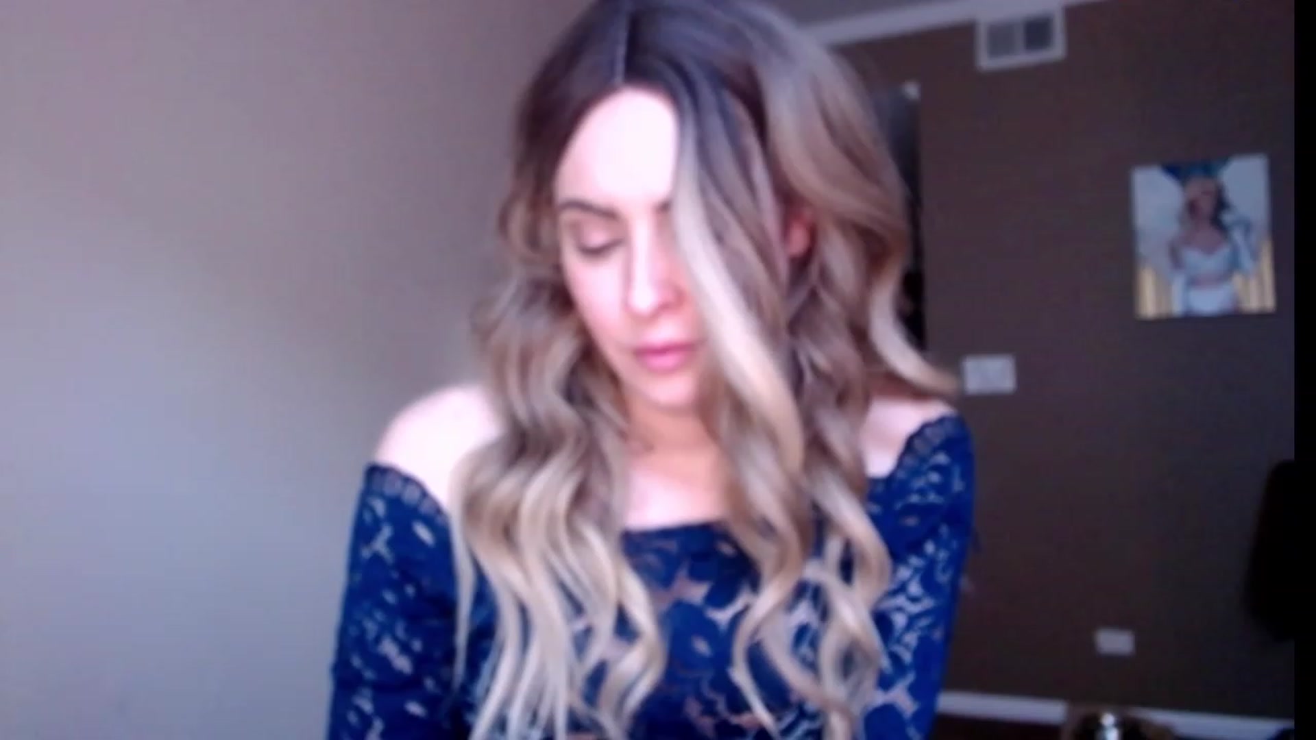 Gallery image thumbnail from VIX_SPY's myfreecams stream on, 11/09/2023, 21:44 image 16 of 20