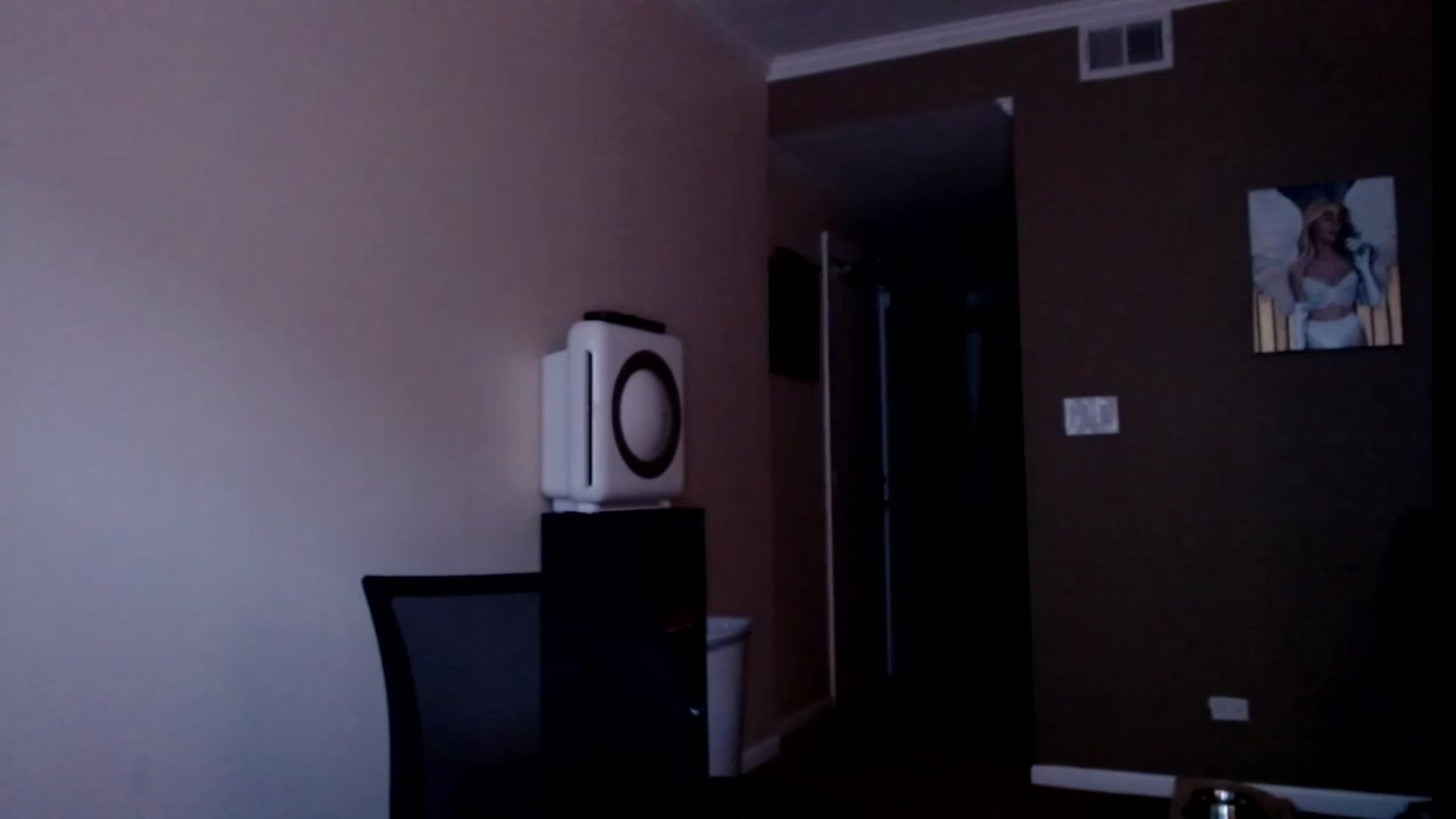 Gallery image thumbnail from VIX_SPY's myfreecams stream on, 11/09/2023, 21:44 image 19 of 20