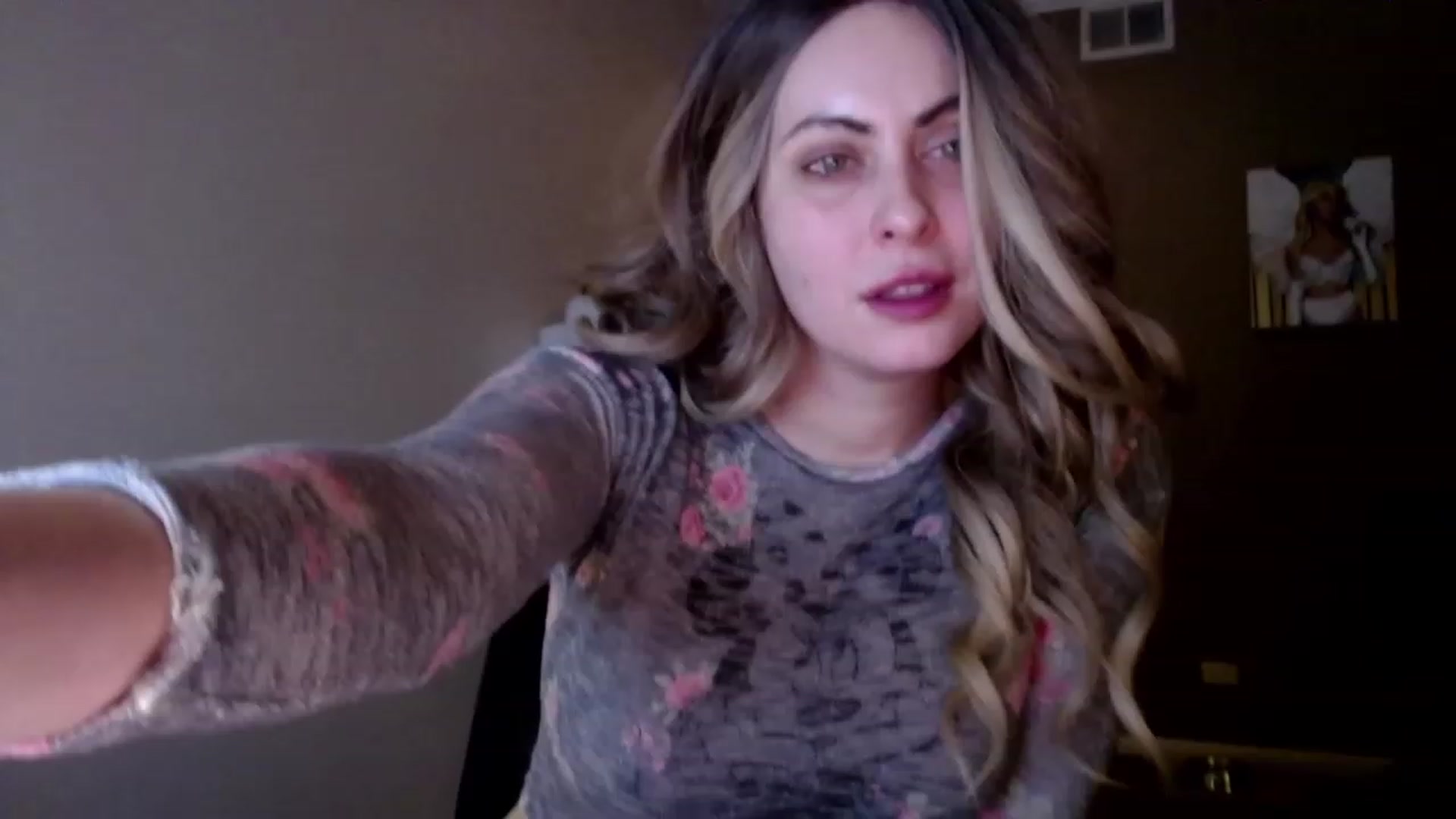 Gallery image thumbnail from VIX_SPY's myfreecams stream on, 11/12/2023, 06:04 image 6 of 20