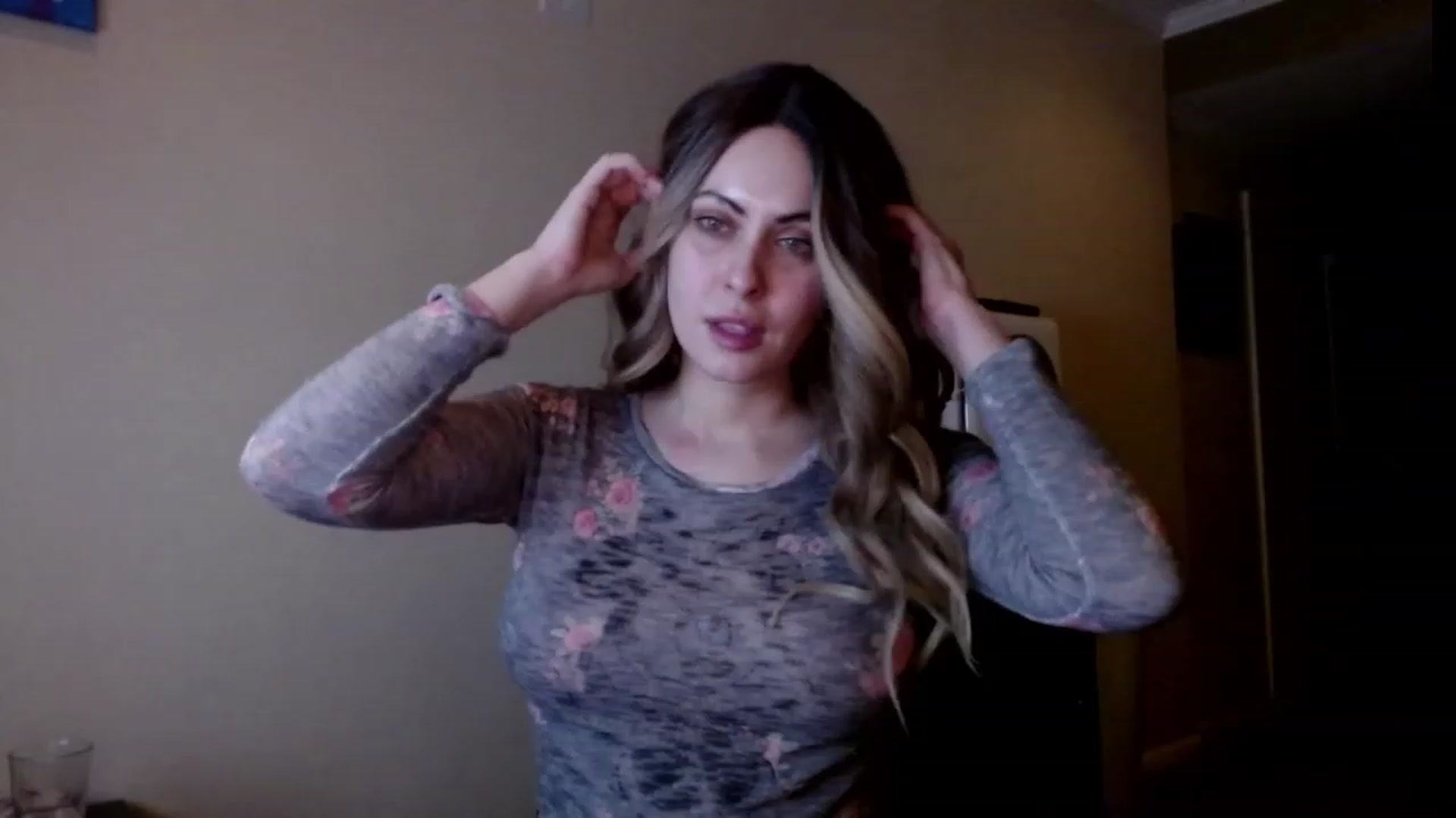 Gallery image thumbnail from VIX_SPY's myfreecams stream on, 11/12/2023, 06:04 image 2 of 20
