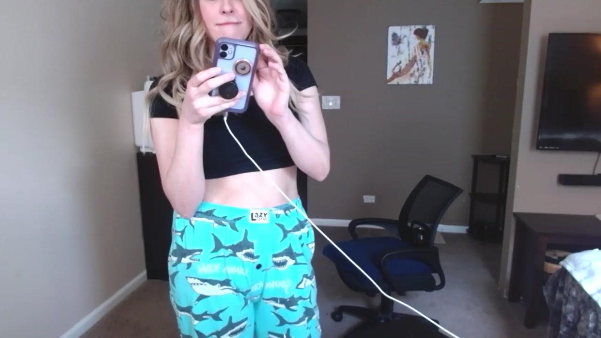 Gallery image thumbnail from VIX_SPY's myfreecams stream on, 11/30/2023, 19:34 image 8 of 20