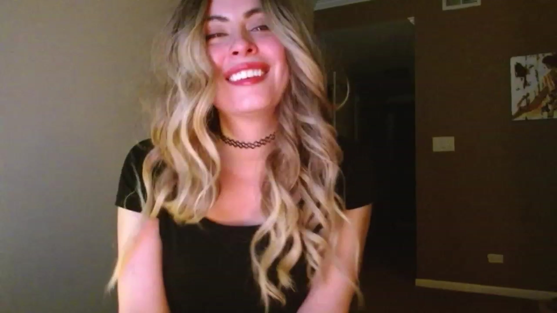 Gallery image thumbnail from VIX_SPY's myfreecams stream on, 12/01/2023, 05:31 image 8 of 20