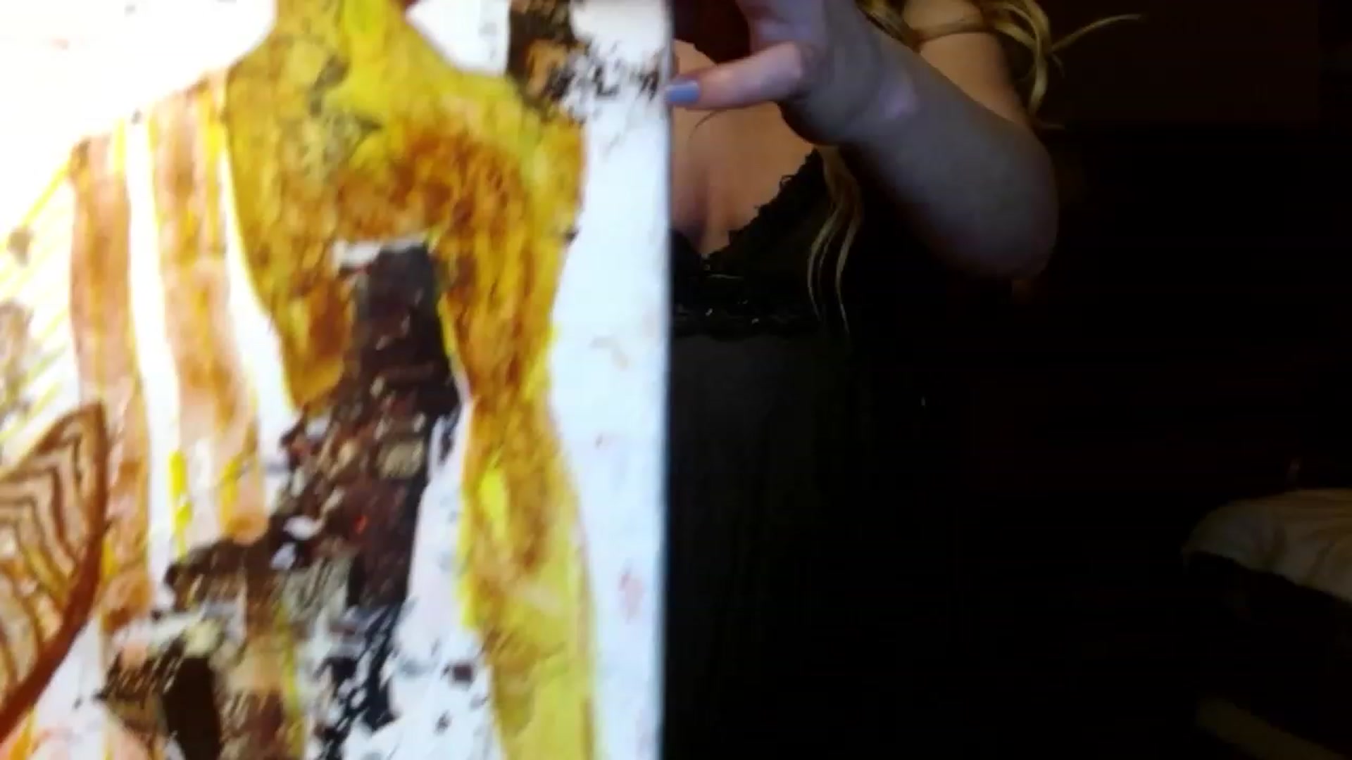 Gallery image thumbnail from VIX_SPY's myfreecams stream on, 12/13/2023, 04:30 image 7 of 20