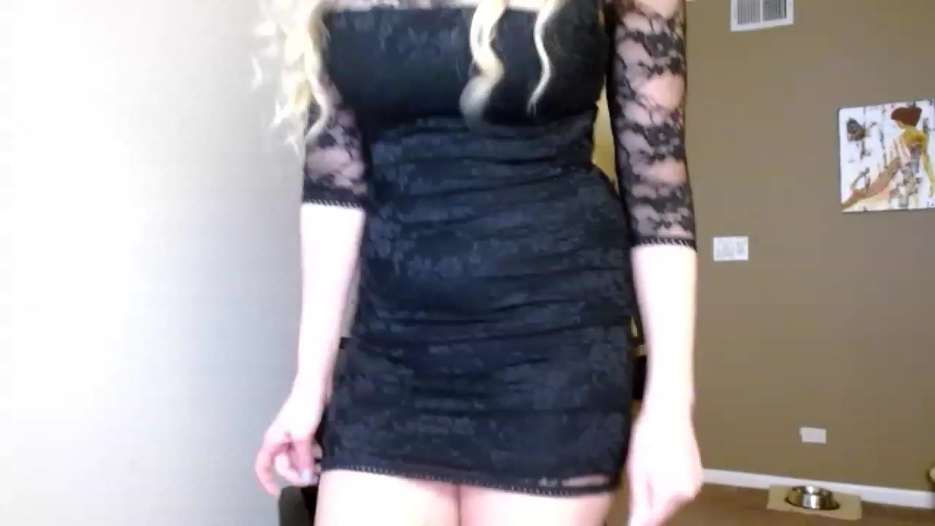 Gallery image thumbnail from VIX_SPY's myfreecams stream on, 12/29/2023, 21:15 image 10 of 20
