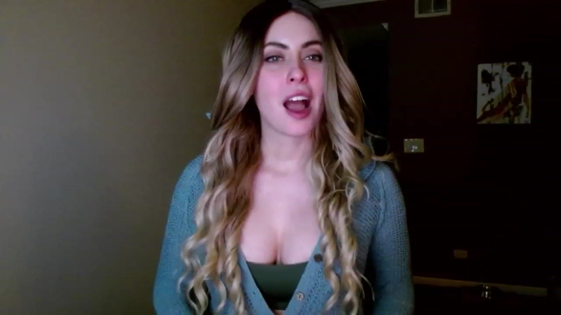 Gallery image thumbnail from VIX_SPY's myfreecams stream on, 01/18/2024, 04:08 image 4 of 20