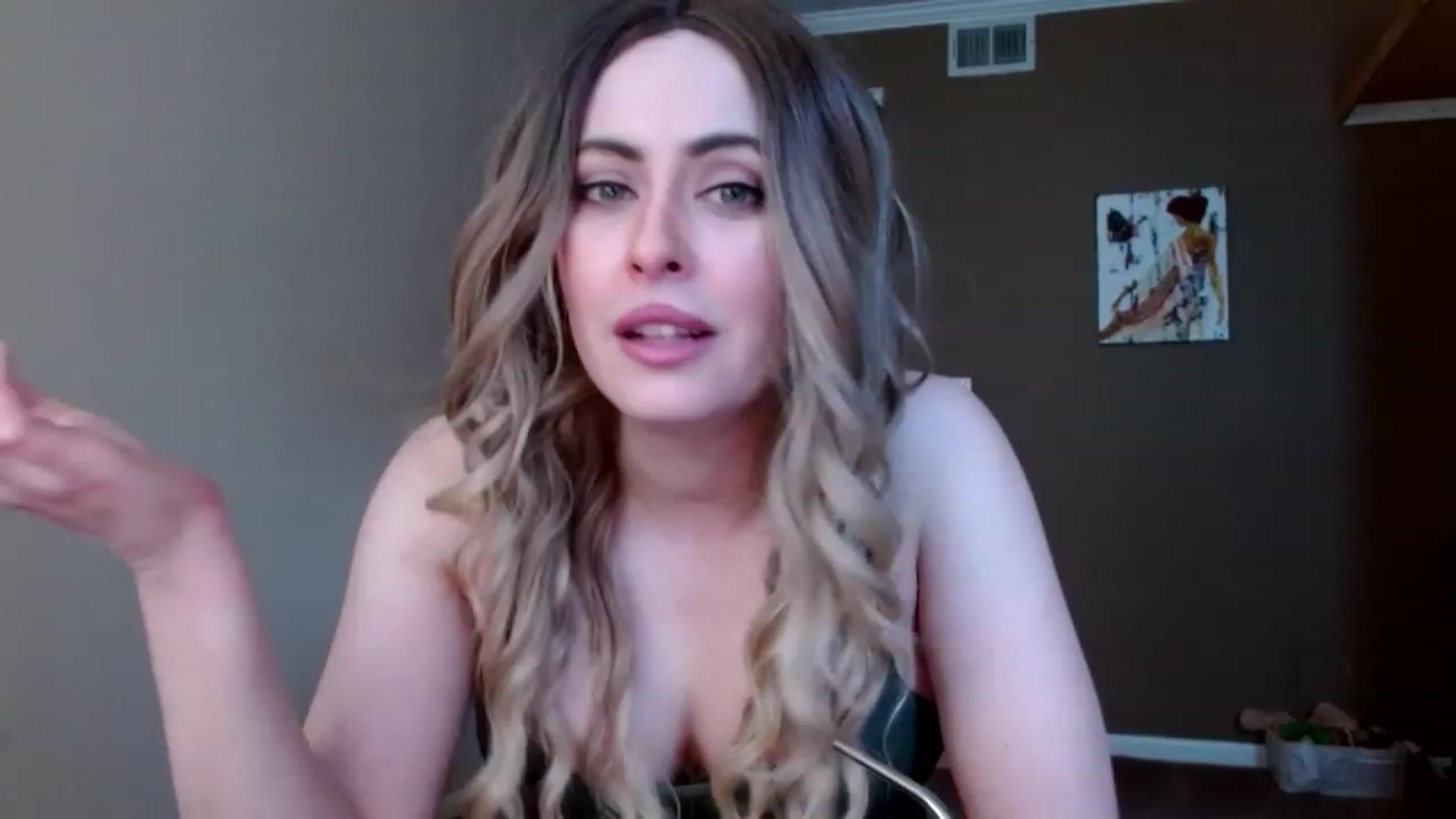 Gallery image thumbnail from VIX_SPY's myfreecams stream on, 01/29/2024, 20:26 image 11 of 20