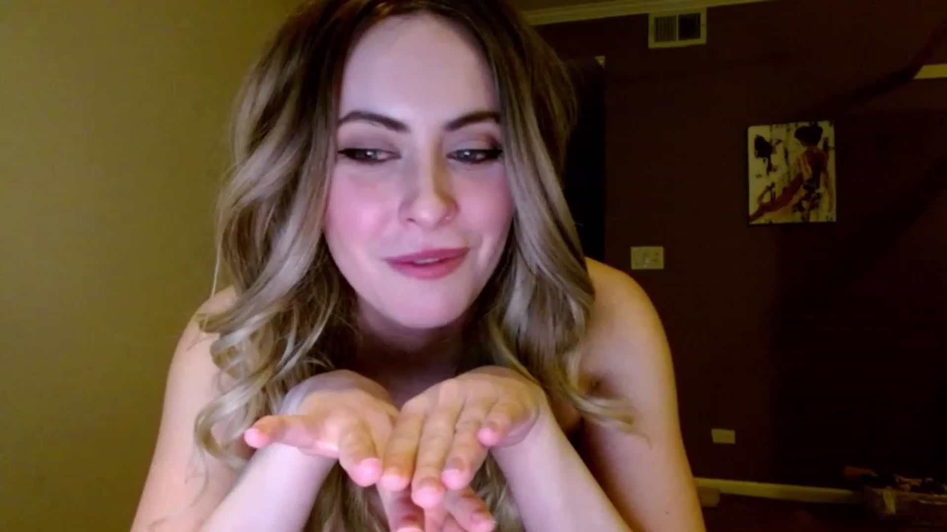 Gallery image thumbnail from VIX_SPY's myfreecams stream on, 01/31/2024, 01:58 image 4 of 20