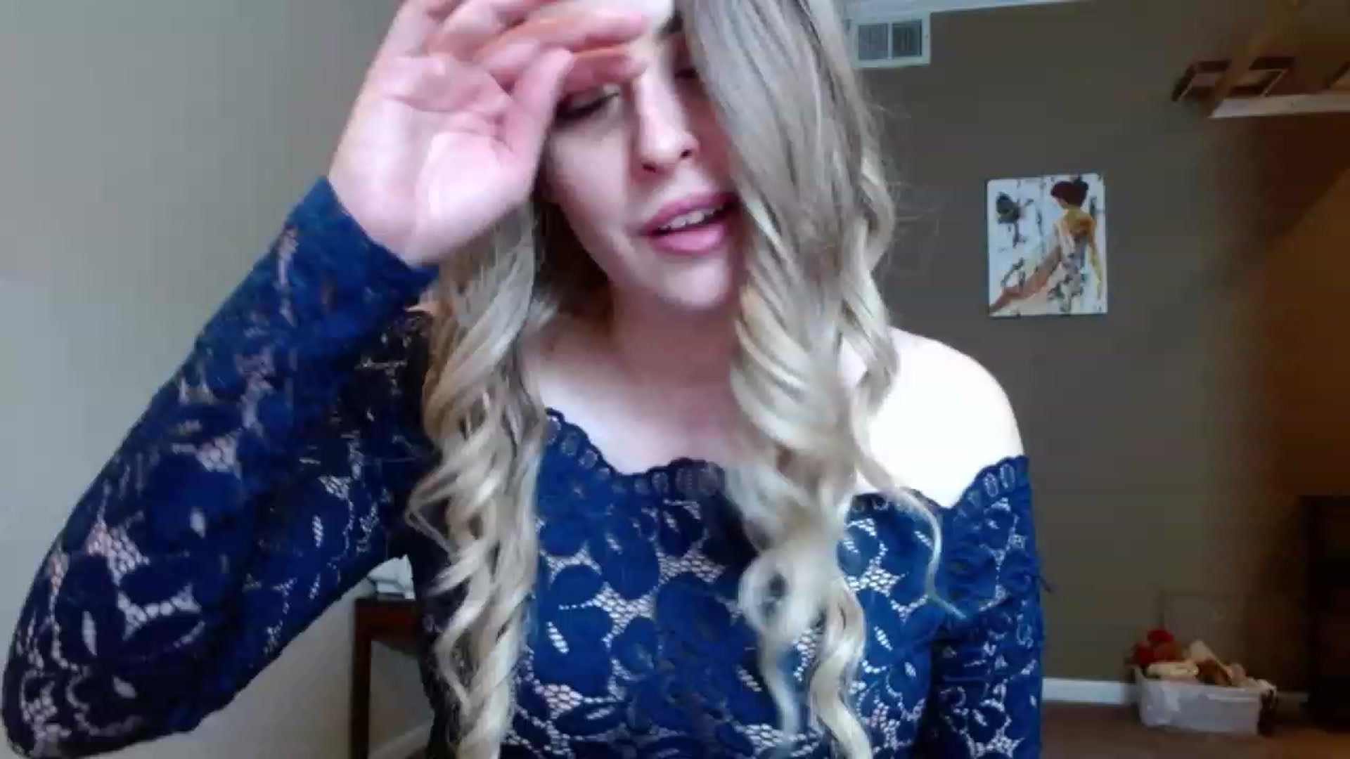 Gallery image thumbnail from VIX_SPY's myfreecams stream on, 02/16/2024, 20:36 image 19 of 20