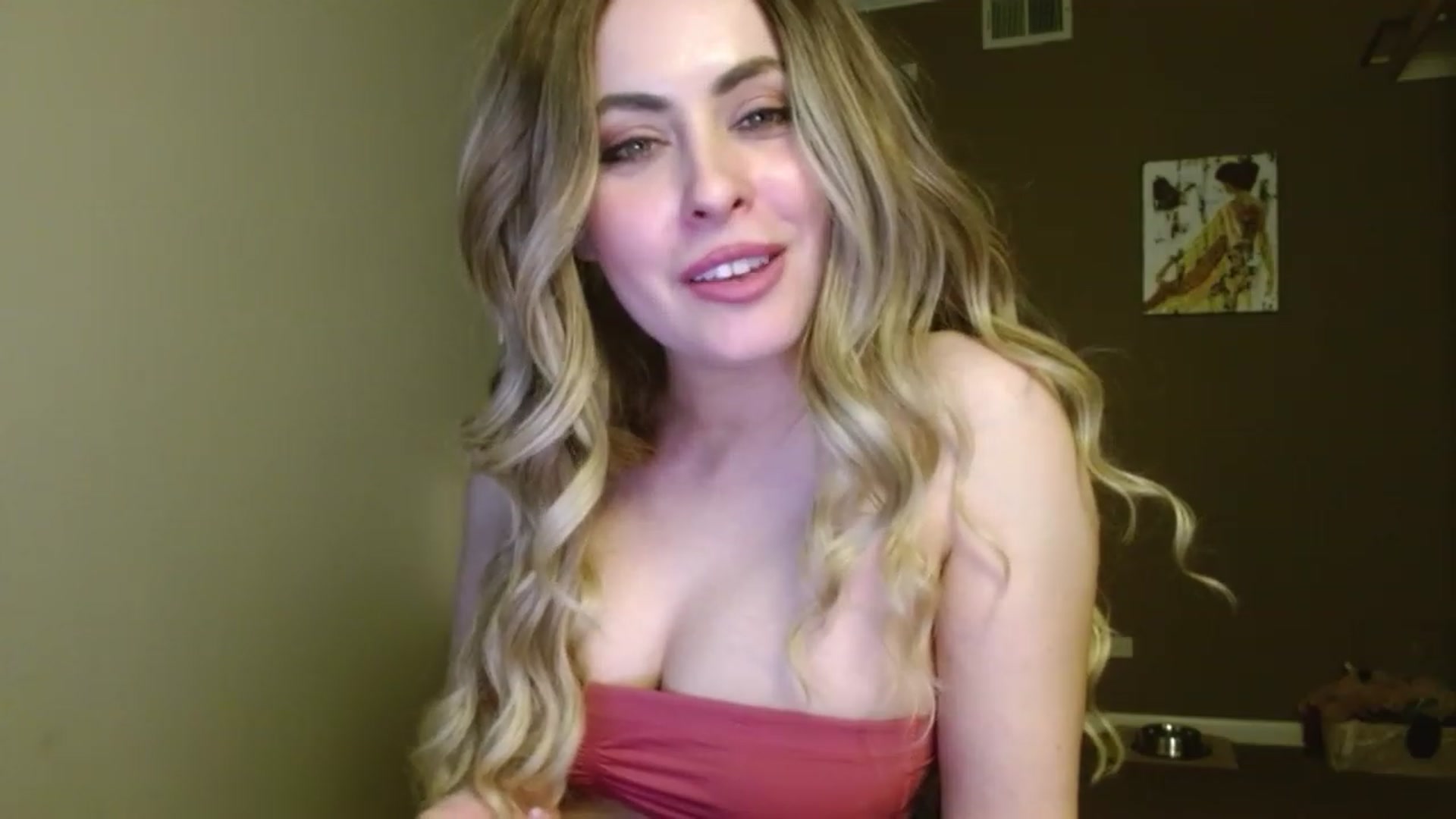 Gallery image thumbnail from VIX_SPY's myfreecams stream on, 02/21/2024, 03:13 image 8 of 20
