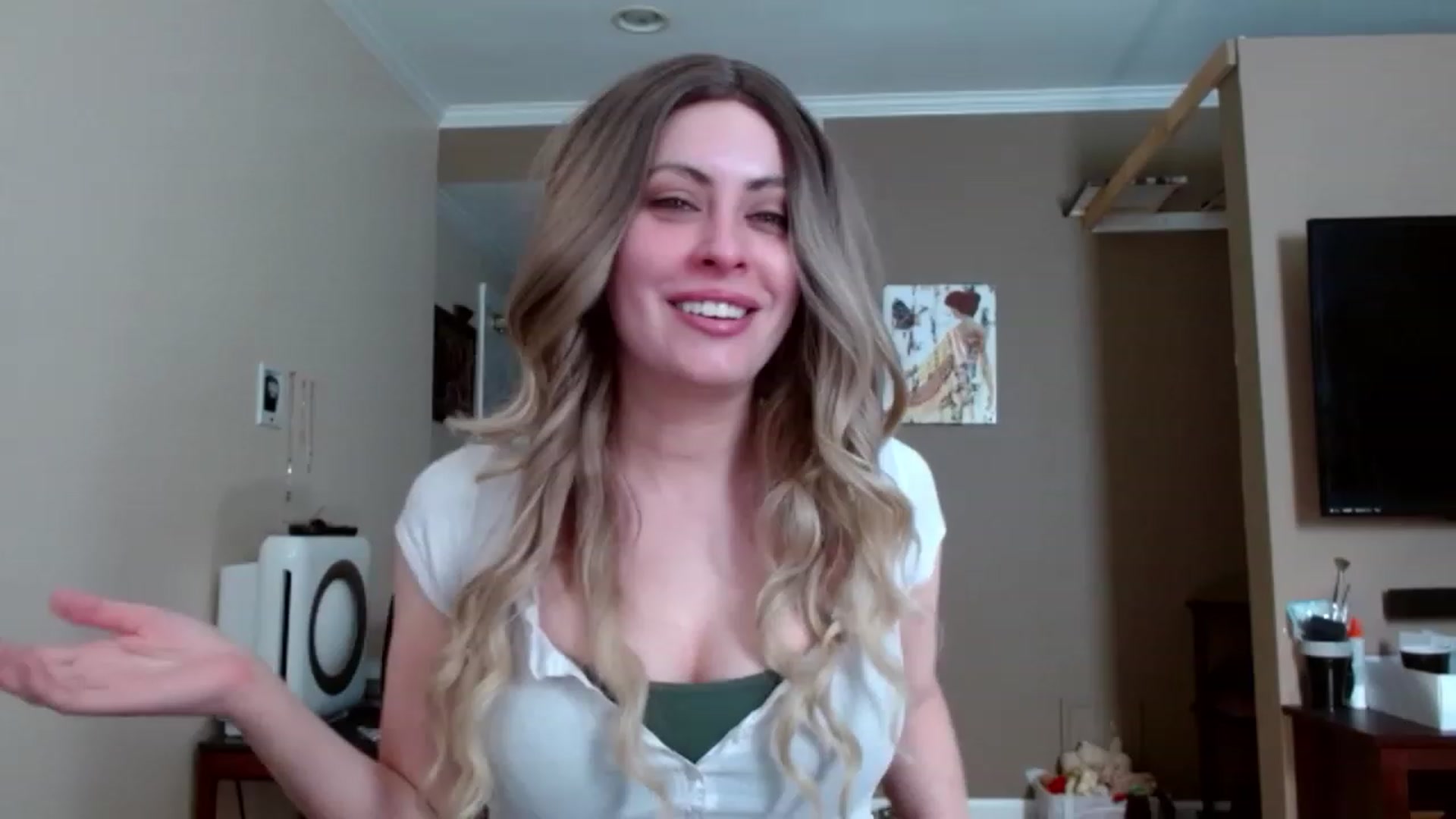 Gallery image thumbnail from VIX_SPY's myfreecams stream on, 02/27/2024, 18:32 image 2 of 20