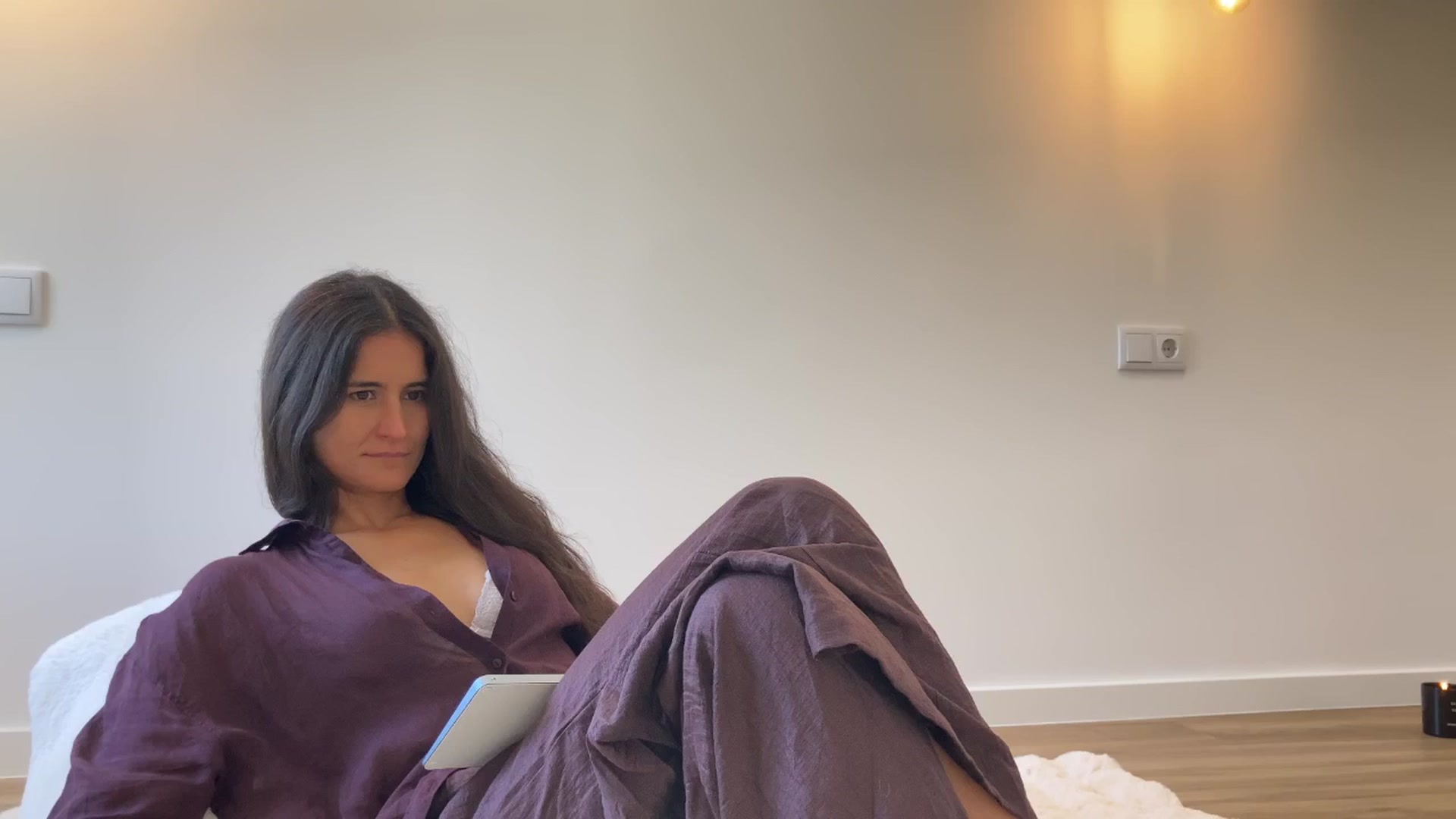 Gallery image thumbnail from V_e_r_o_'s myfreecams stream on, 08/06/2025, 10:09 image 20 of 20